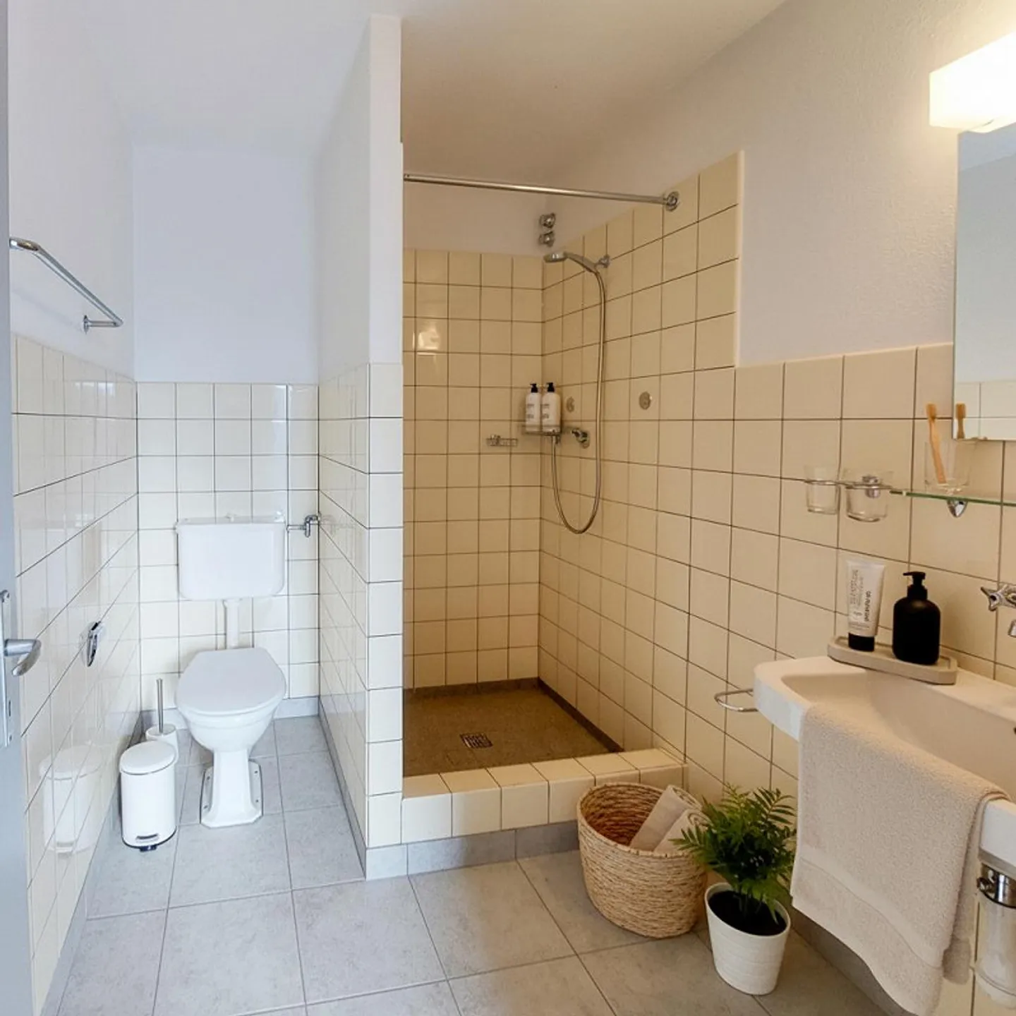 Cozy 1 Room Holiday Apartment - Photo 6 of 8