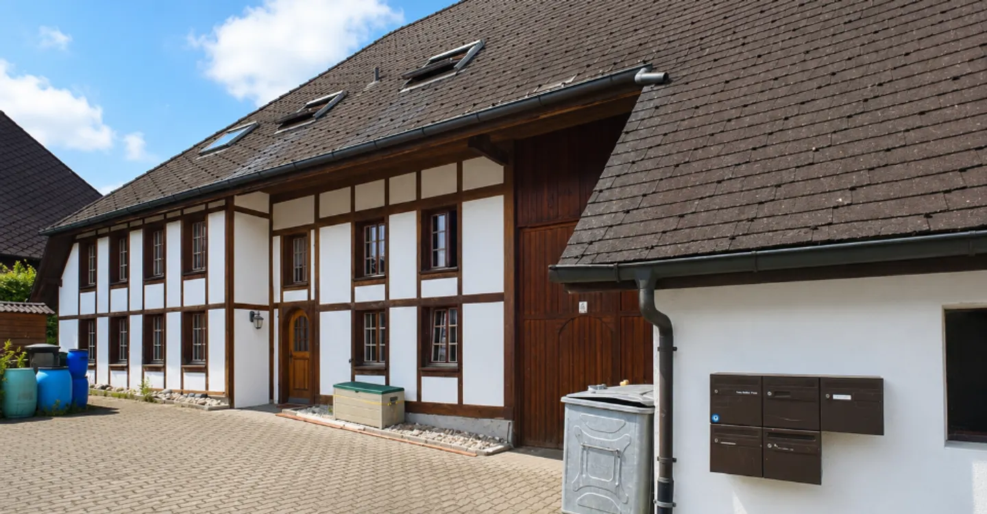 Gemeinschaftspool, eigene Gartensitzplätze und attraktives Renditepotenzial - Foto 1 von 10