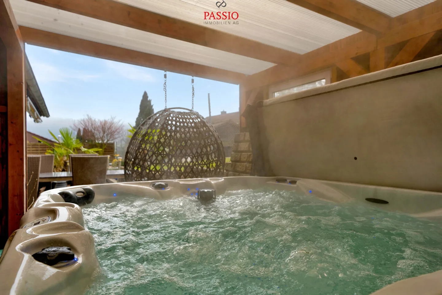 Casa unifamiliare ben tenuta di 5,5 stanze con giardino paradisiaco a Walterswil - Foto 3 di 32