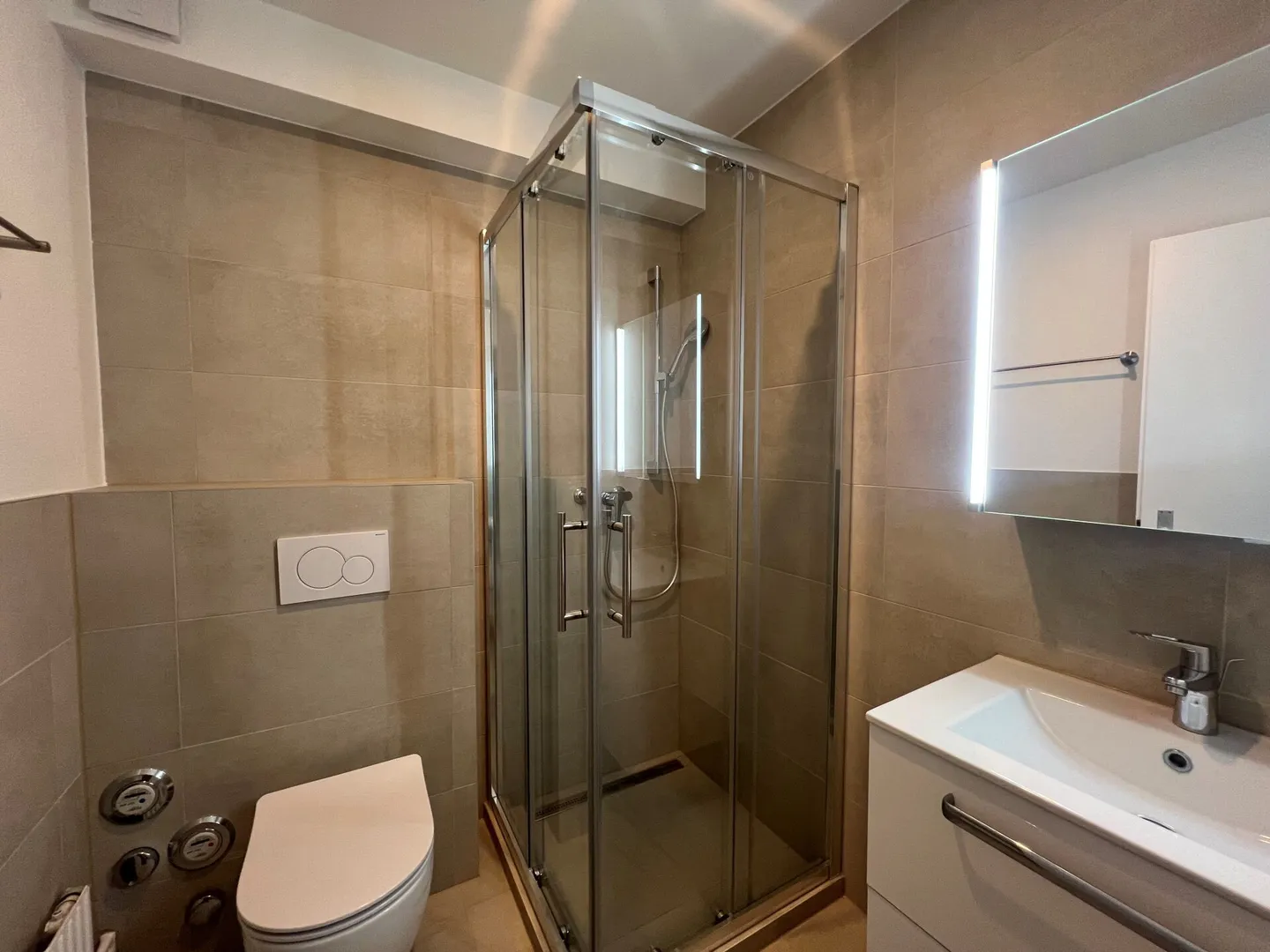 Appartement rénové à Le Locle - Photo 3 sur 3