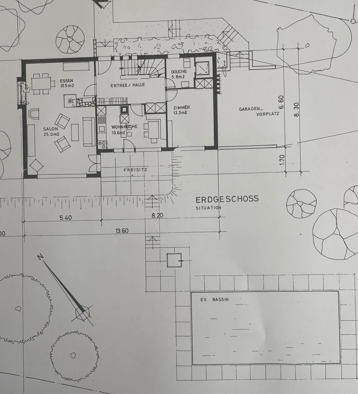 Attractive Detached Single-Family House - Photo 26 of 30