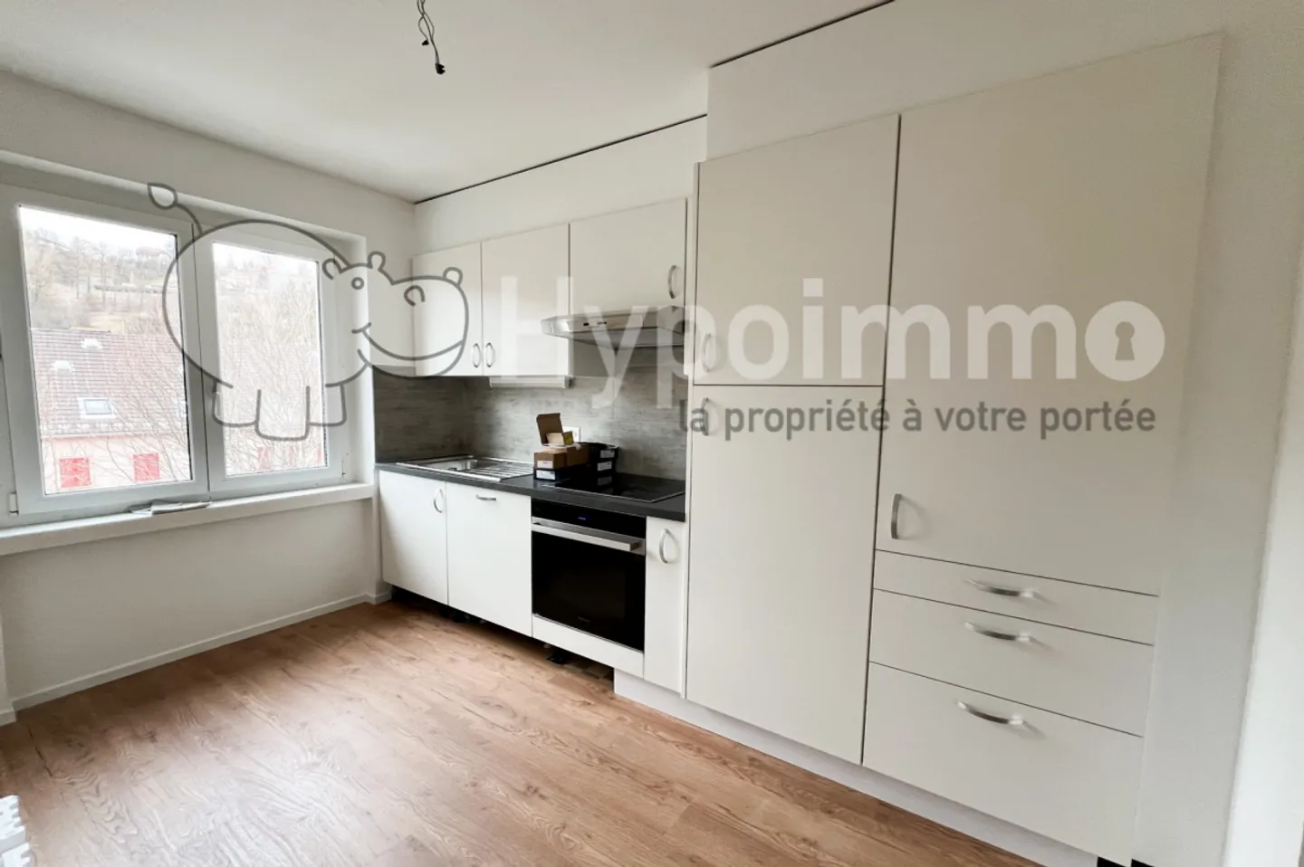 Wohnung mit 3 Zimmern komplett renoviert - Foto 1 von 7