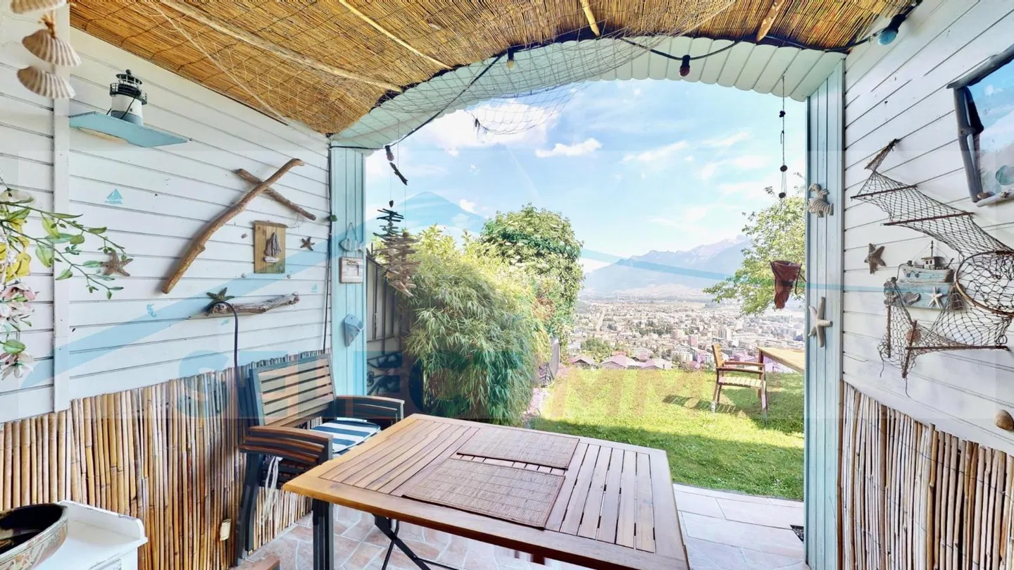 Spacieuse Villa Jumelée - Photo 5 sur 13