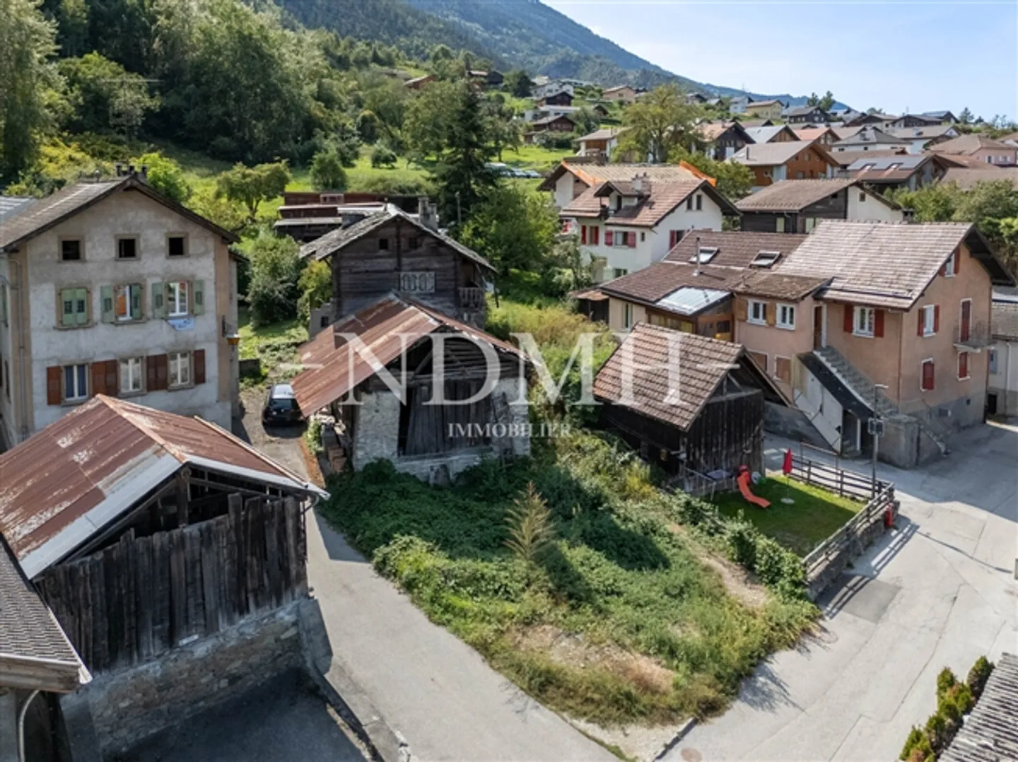 Un'opportunità rara nel cuore di Chalais - Terreno di 742 m² - Foto 7 di 11