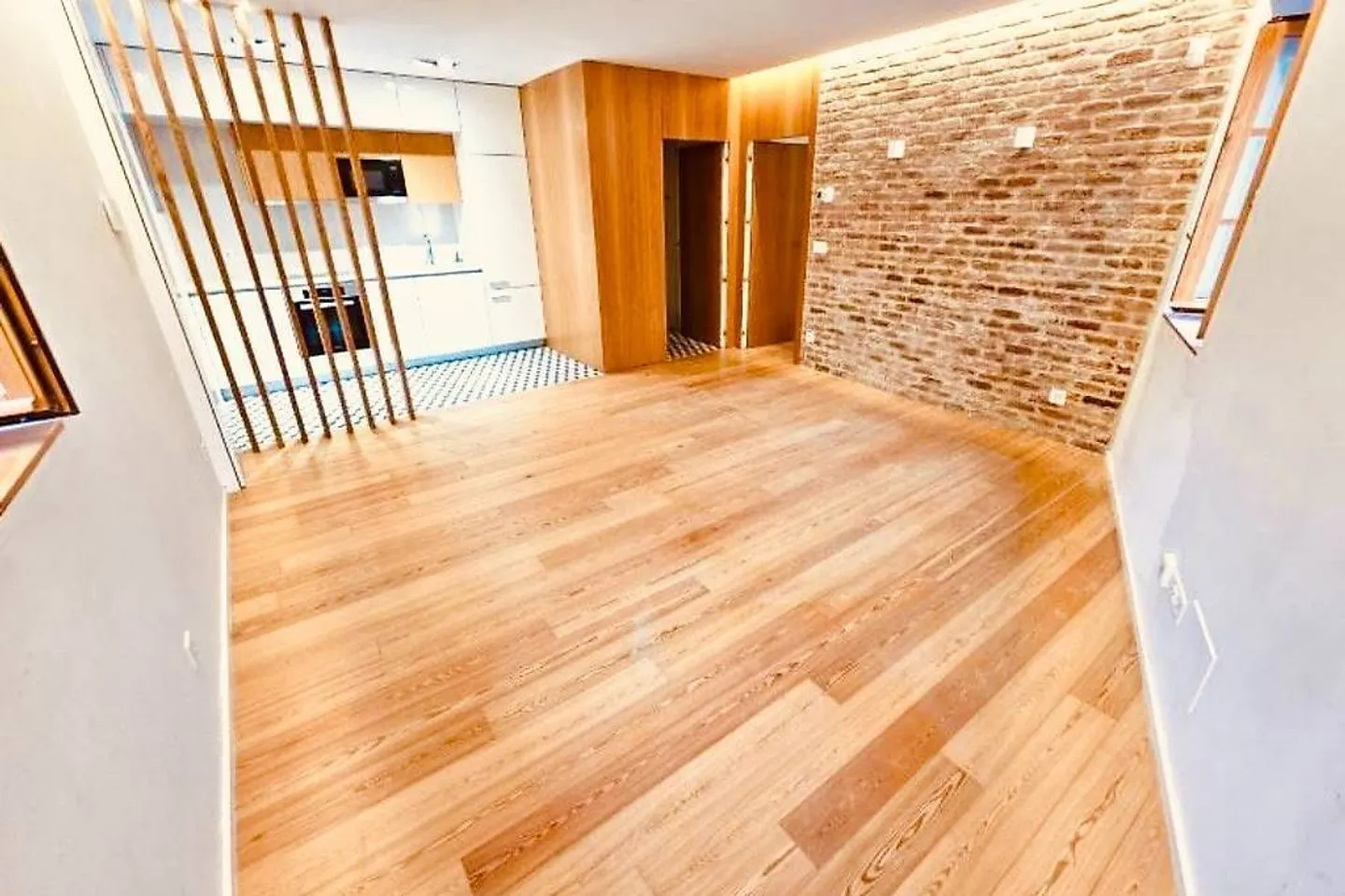 Renovated Apartment with Terrace - Photo 2 of 8