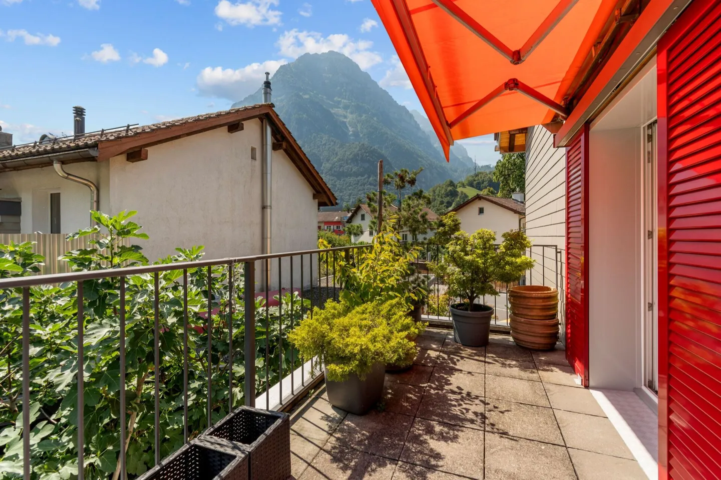 Charming, modernized semi-detached family house with plenty of greenery - Photo 11 of 11