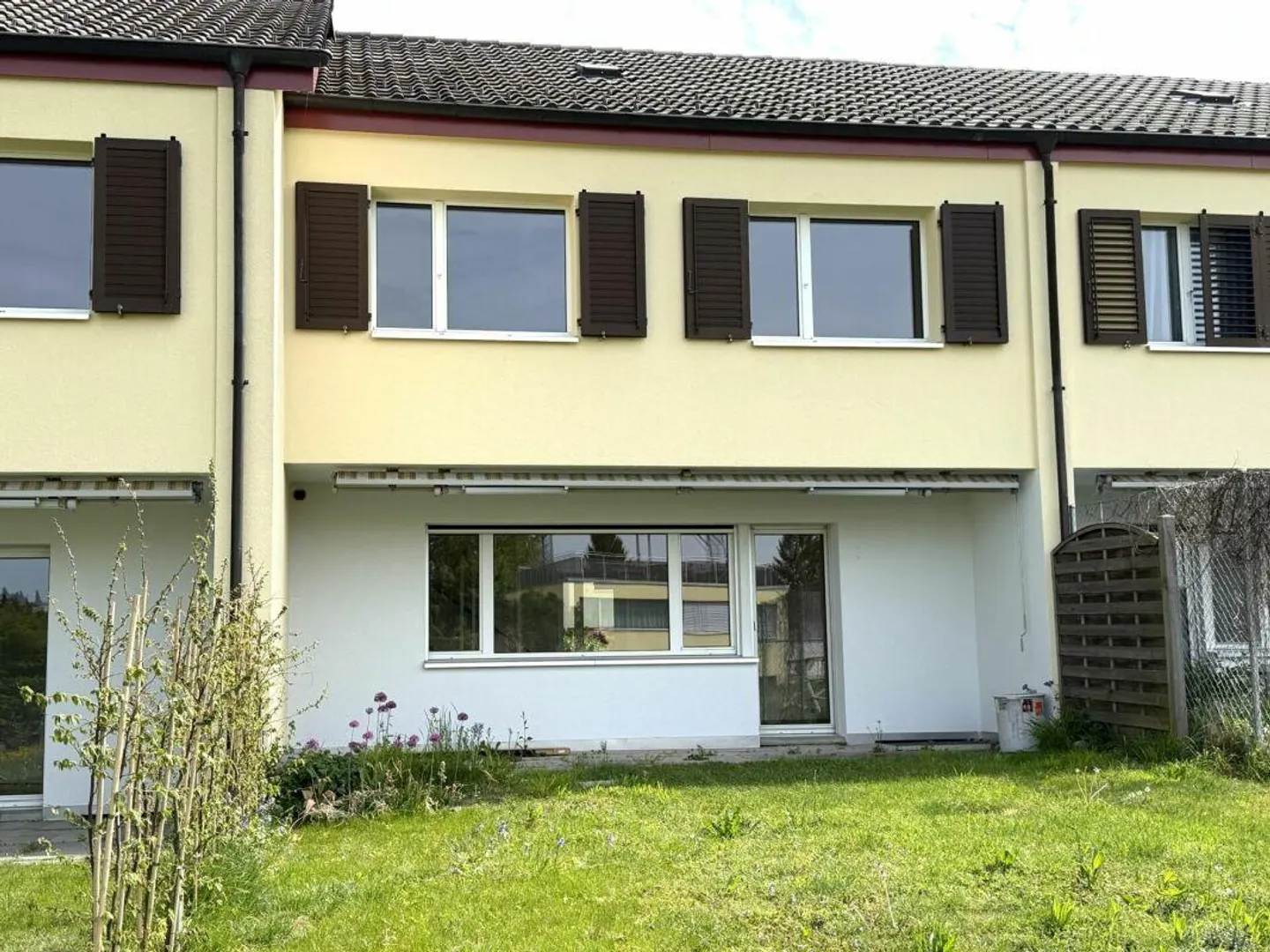 5 1/2 Zimmer - Reihenhaus mit Potential für individuelle Gestaltung - Foto 12 di 13