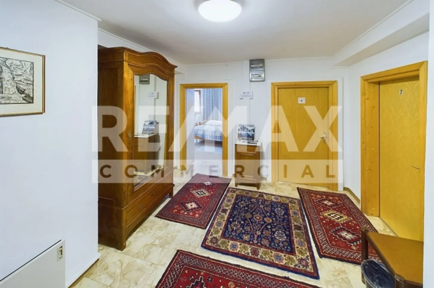 «Hotel» - Photo 11 sur 13