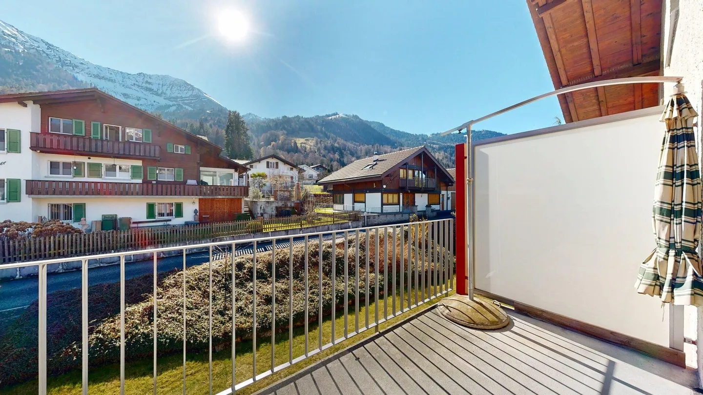 Résidence principale ou de vacances confortable avec galerie et vue sur le lac - Photo 7 sur 23