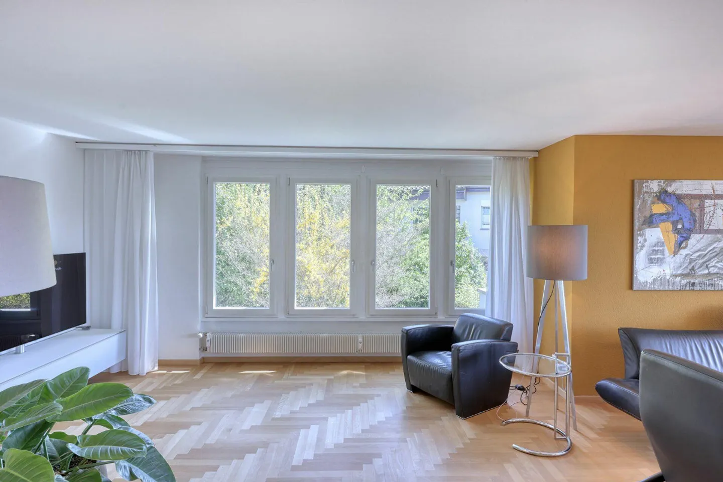 Maison de rêve ensoleillée sur deux étages - Photo 2 sur 14