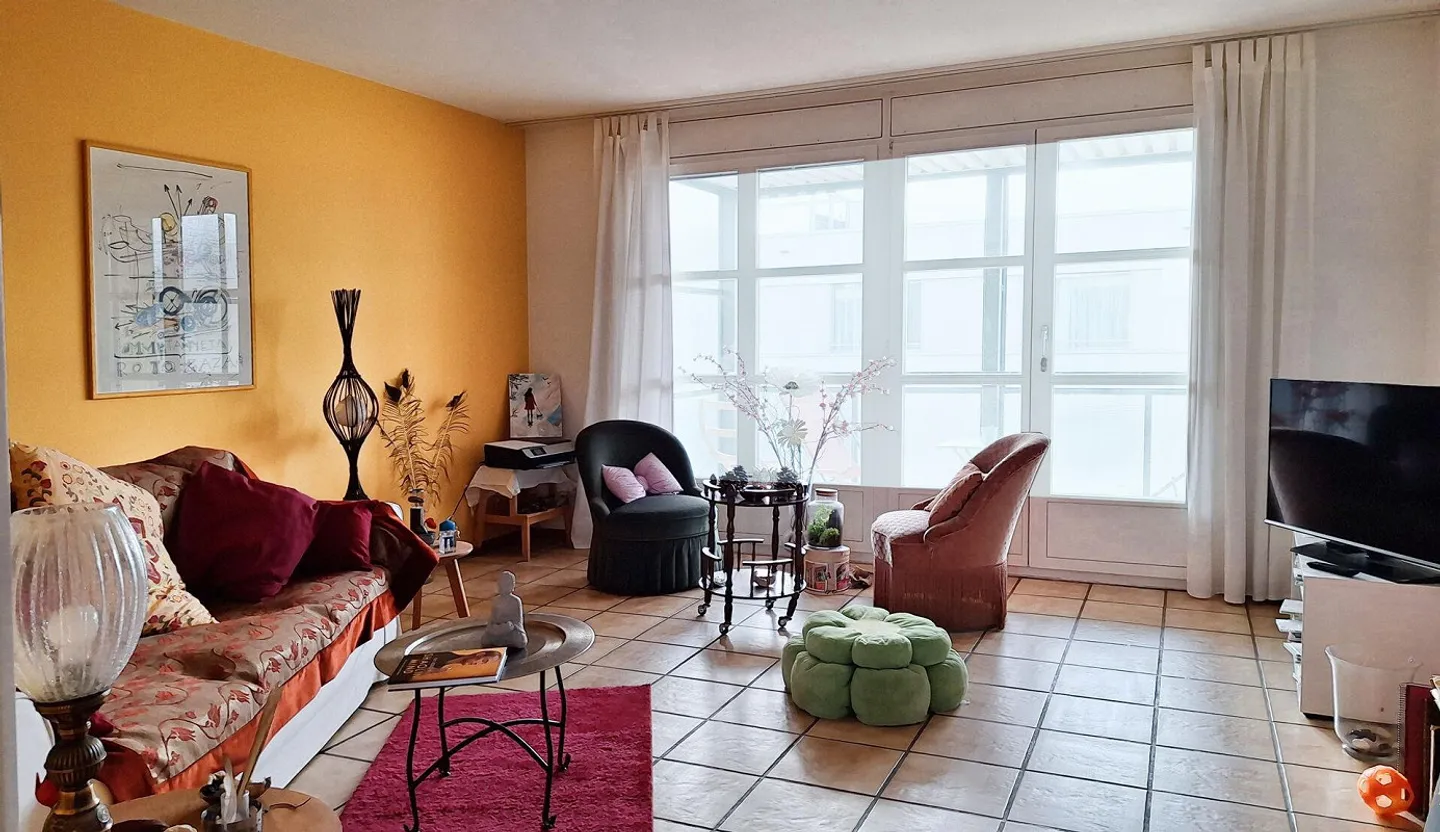 Vivre en Droit de Construction - Une Maison Entre Nature et Centre-Ville - Photo 5 sur 9