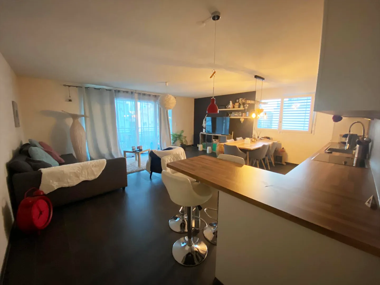 Appartamento 4.5 camere - Foto 1 di 5