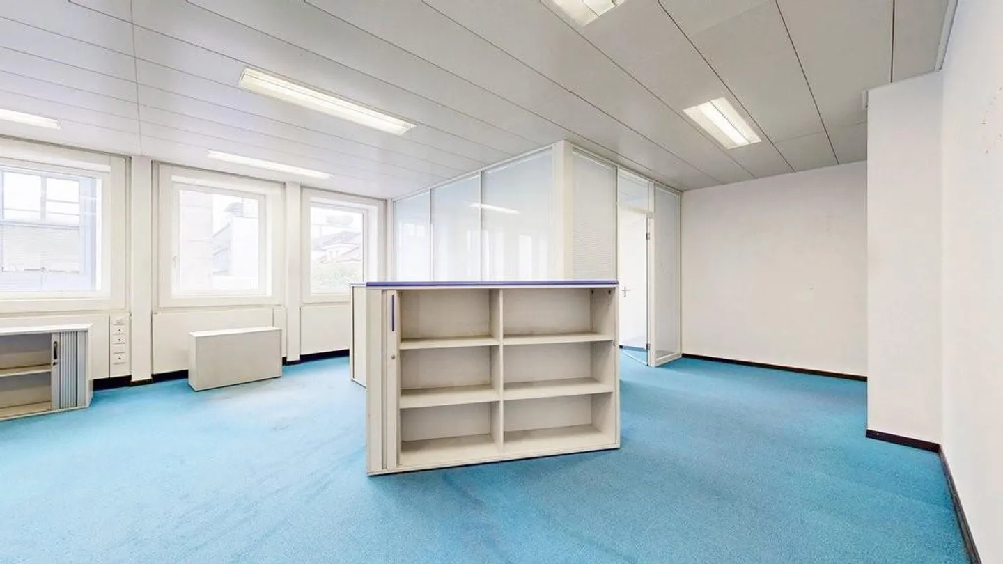 Spazio studio/ufficio ottimamente collegato con elevato passaggio pedonale - Foto 5 di 11