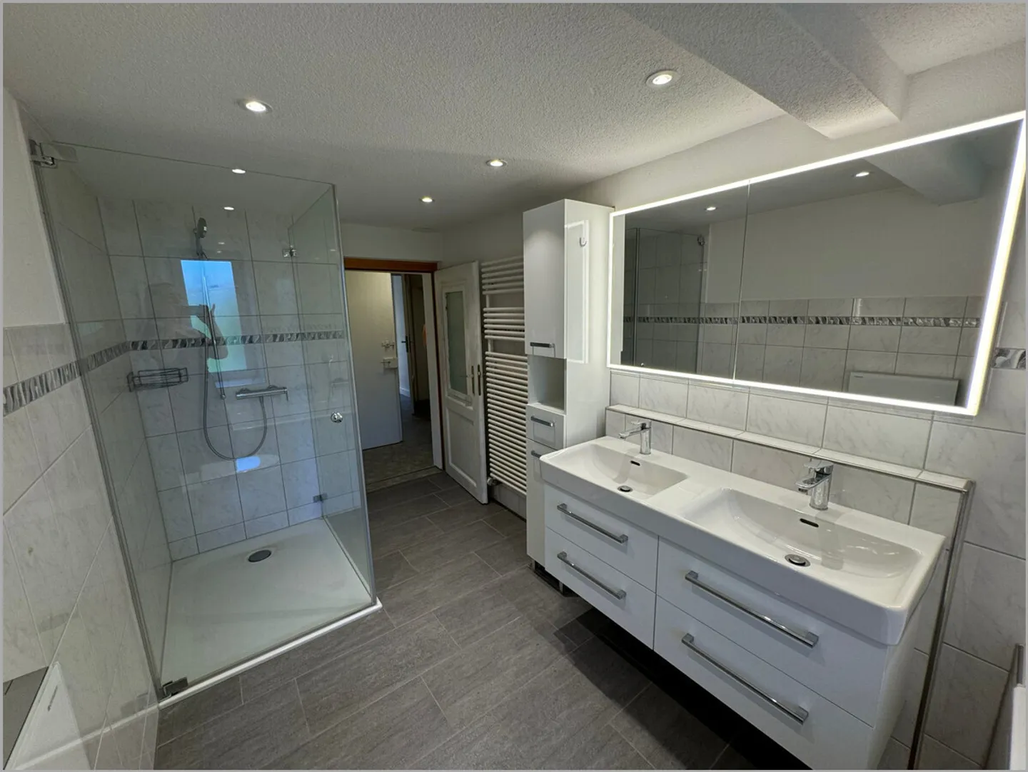 Casa intergenerazionale con molto spazio esterno, ideale per gli amanti degli animali! - Foto 11 di 13