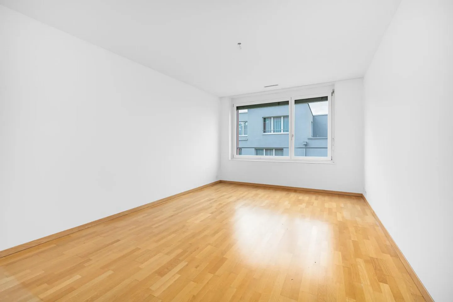 Appartement bien entretenu près de la zone de loisirs - Photo 5 sur 11