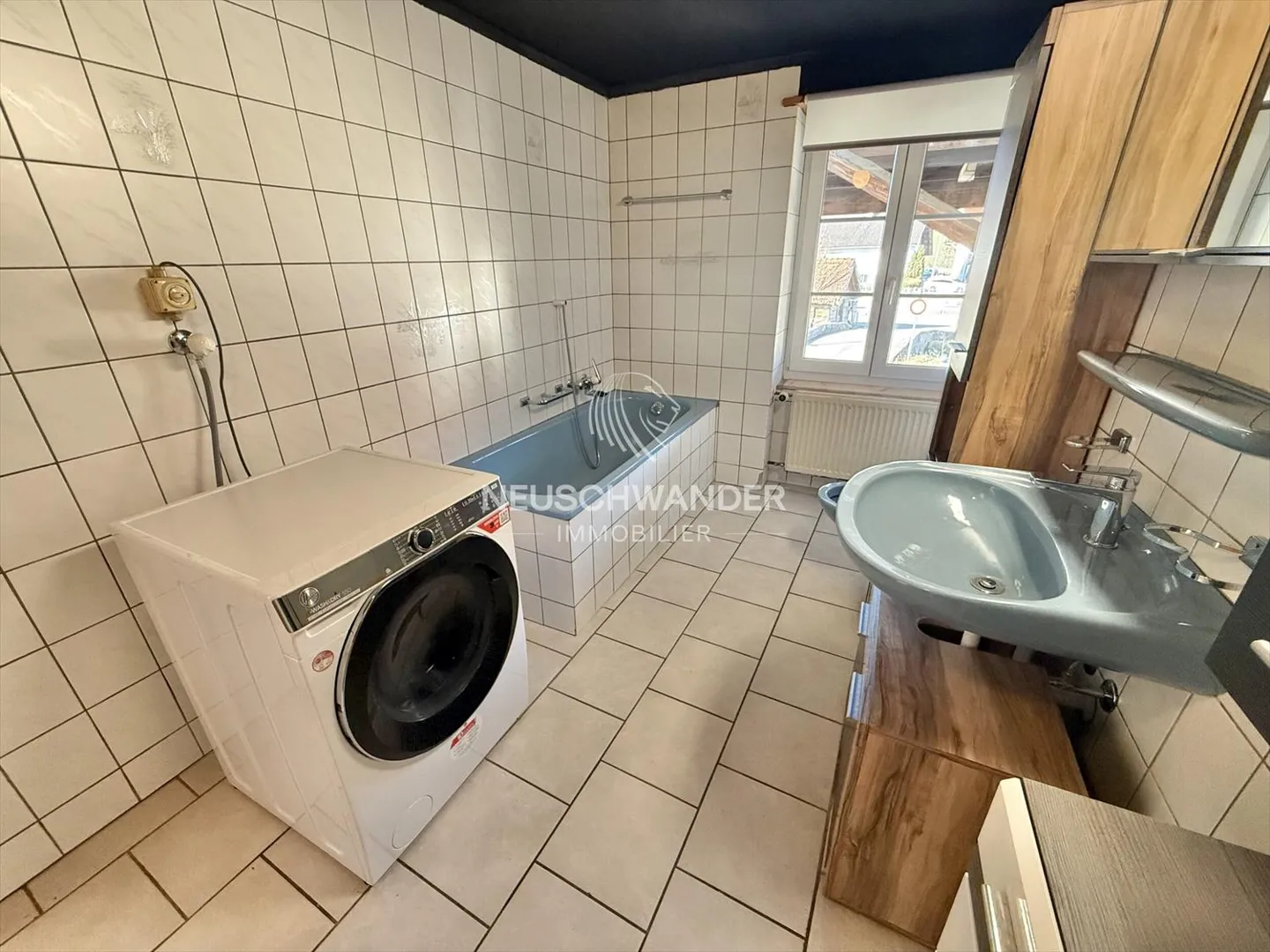 Industry - Photo 9 of 13