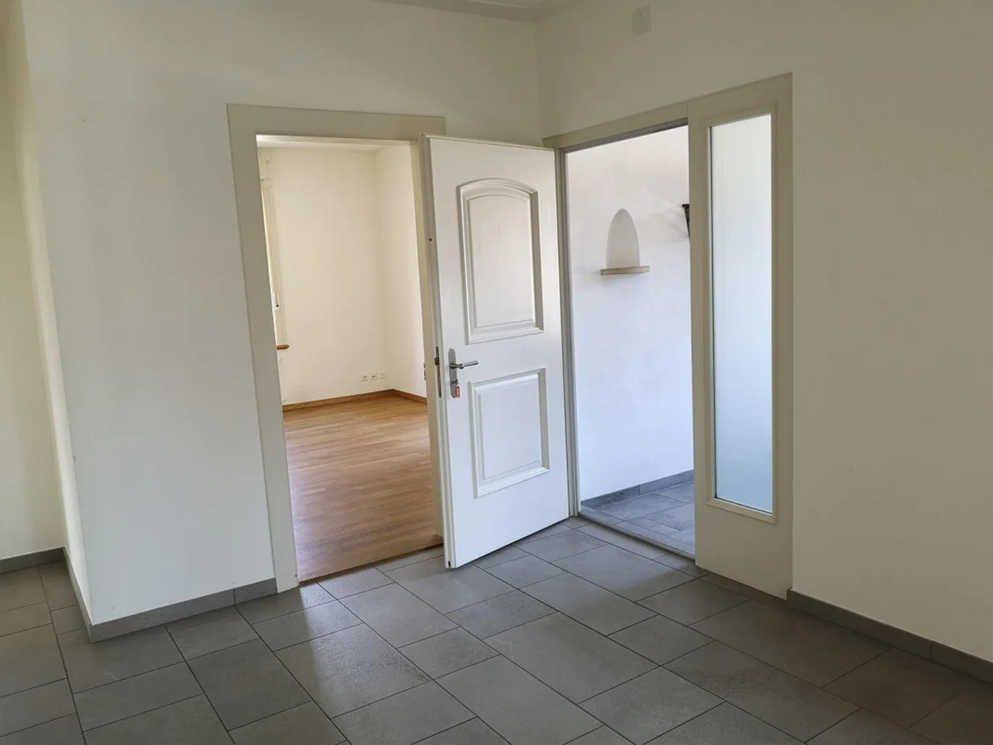 Spacious 4 1/2-room apartment - Photo 9 of 17