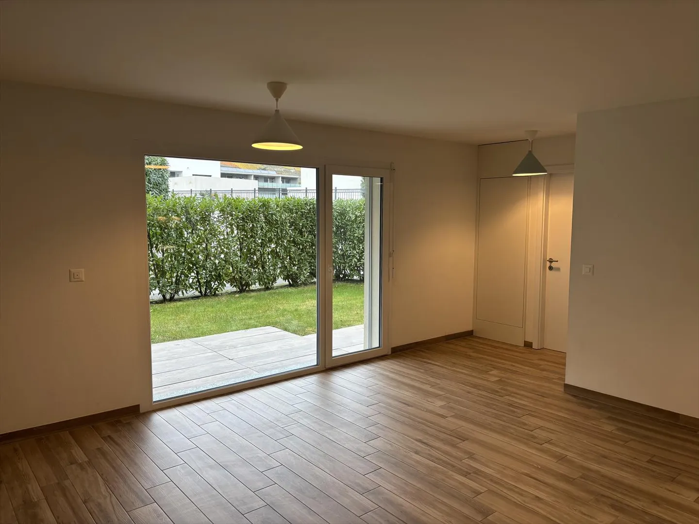 2.5 Room Apartment - Photo 5 of 9