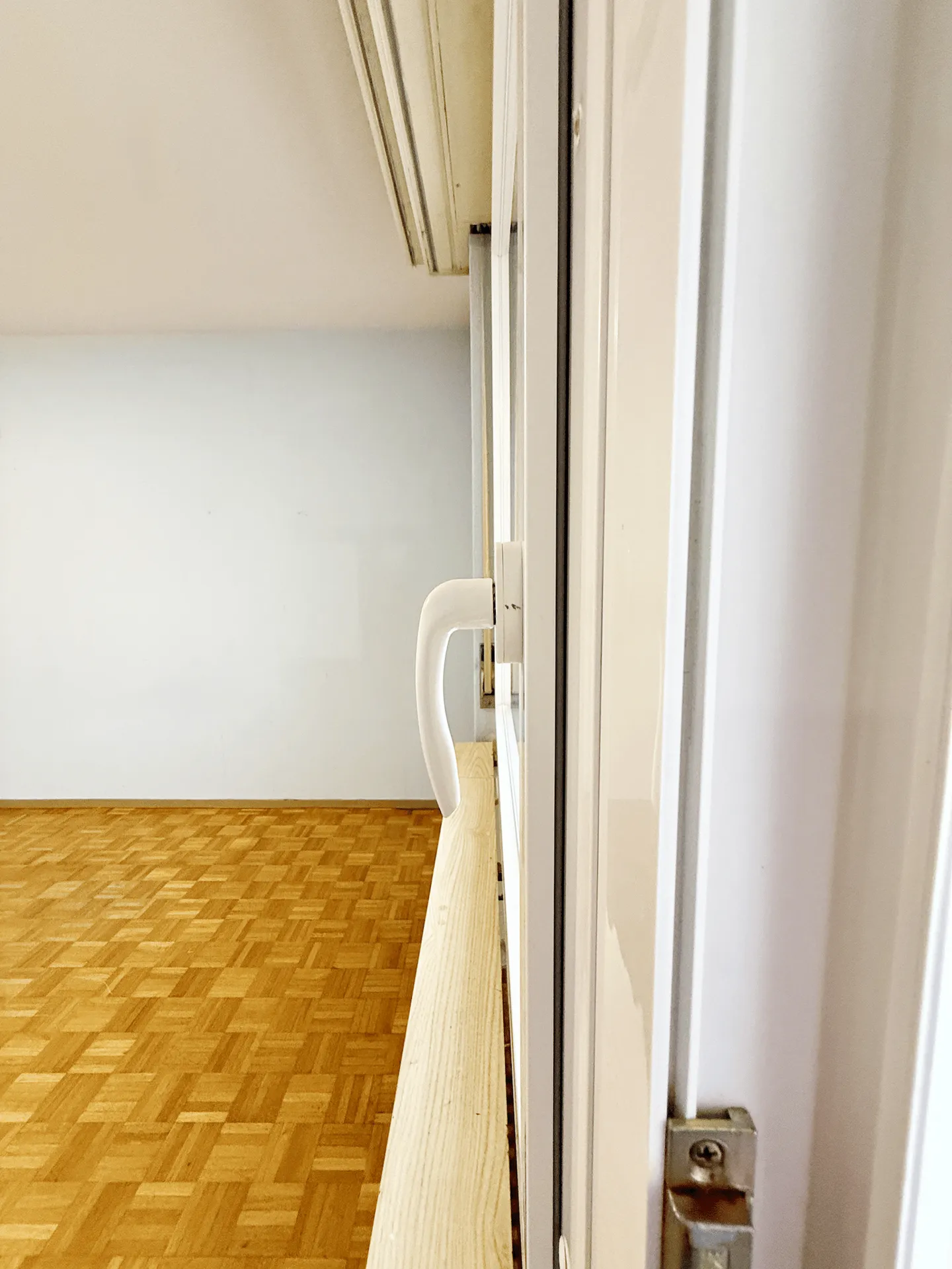 Renovation object with potential - 2-room apartment in Basel-Nord - Photo 12 of 19