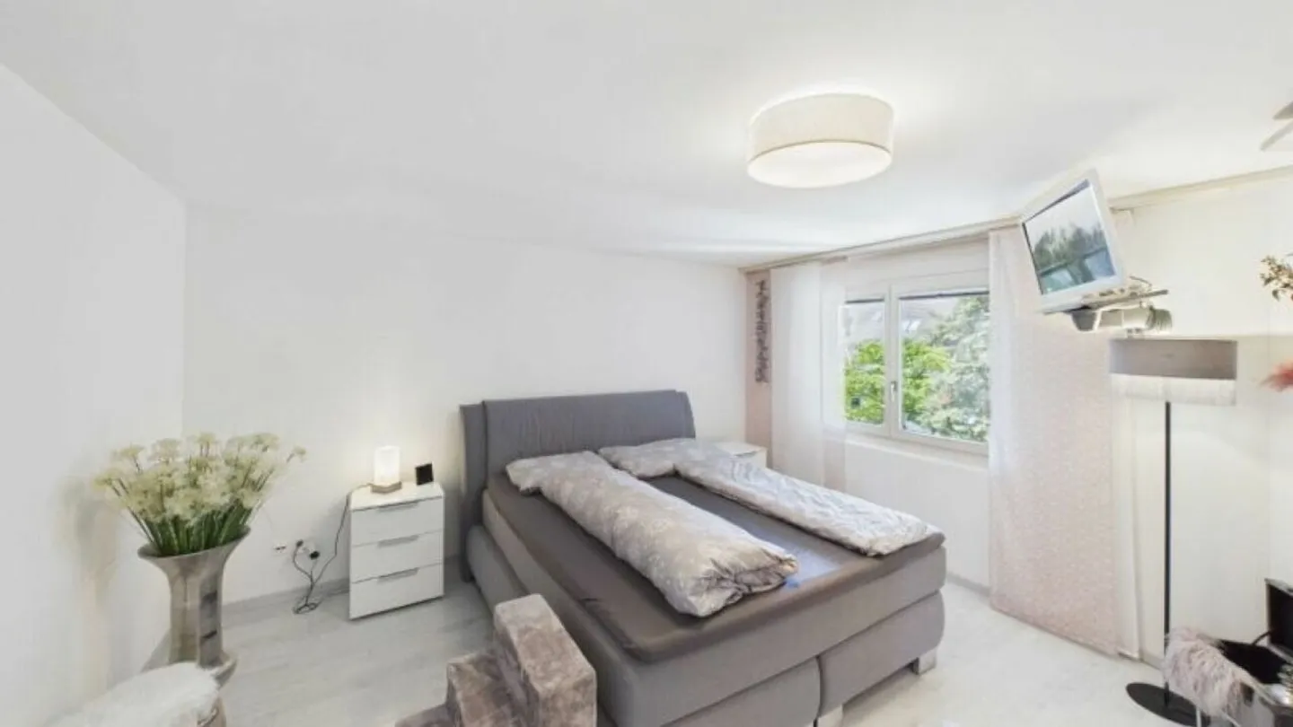 4.5-room apartment in a sought-after location in Aadorf - Photo 3 of 10