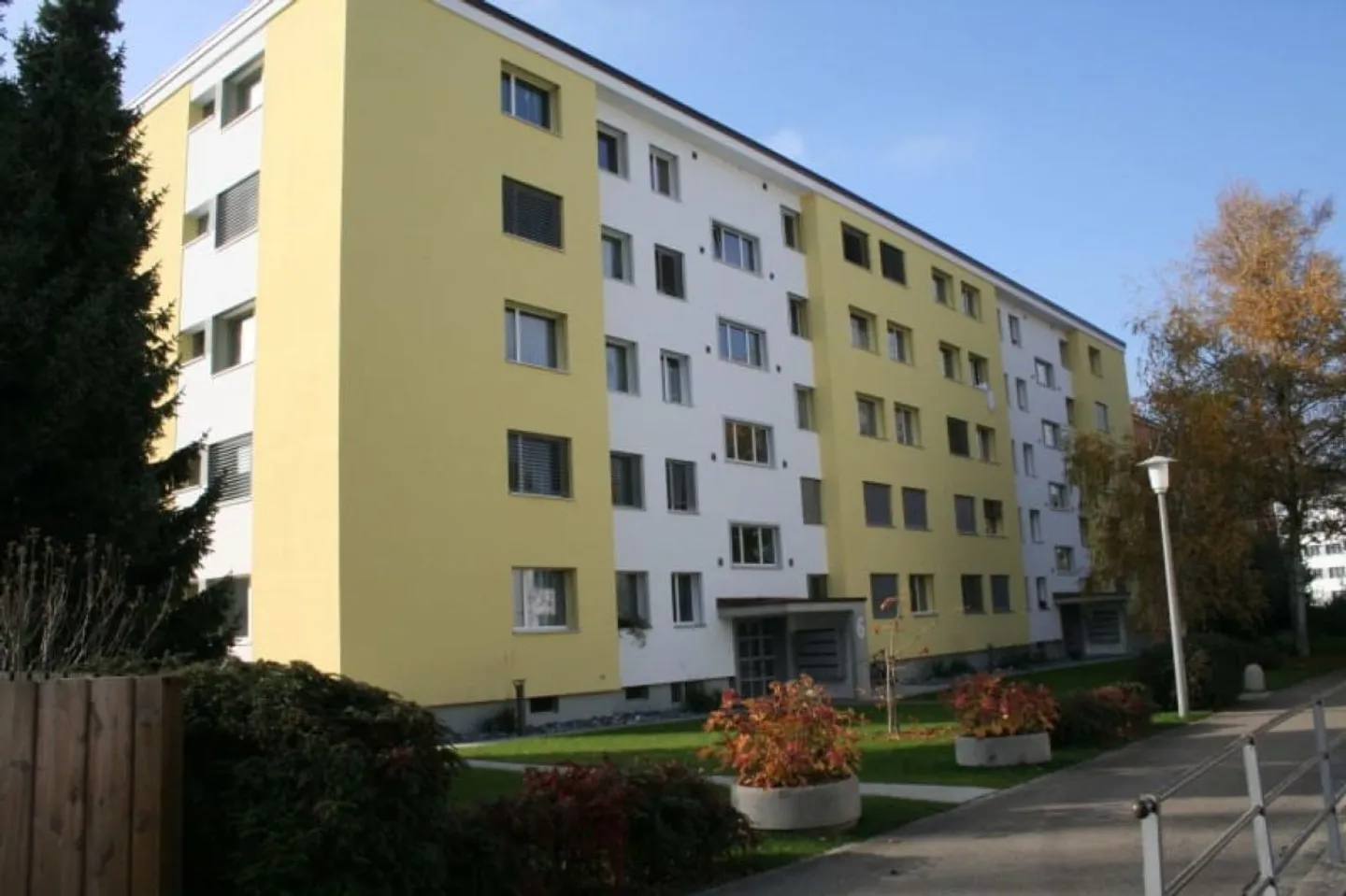 Dans un endroit calme avec vue - Photo 1 sur 5