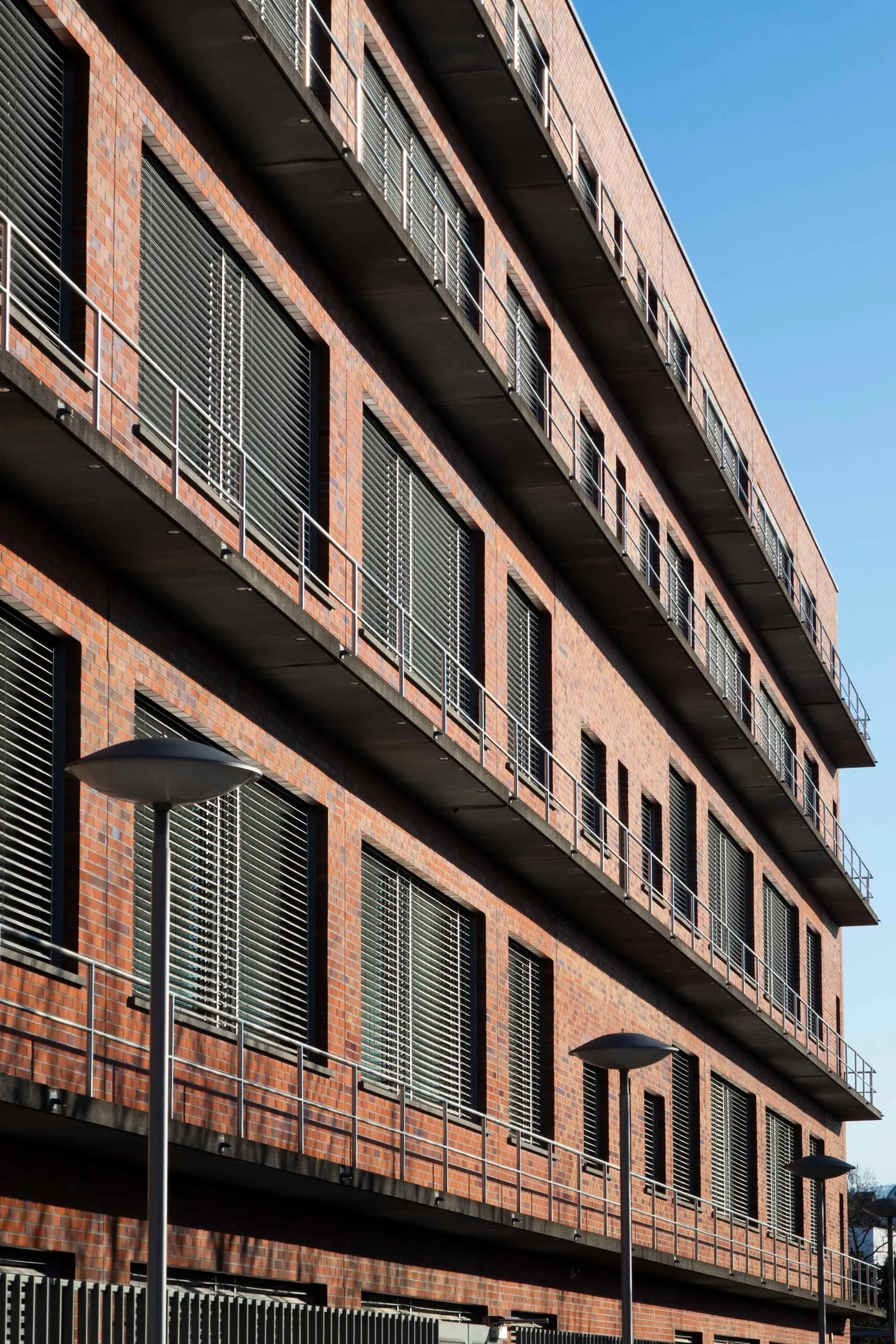 VIA Bâle - directement à la gare de Bâle SBB - Photo 1 sur 12