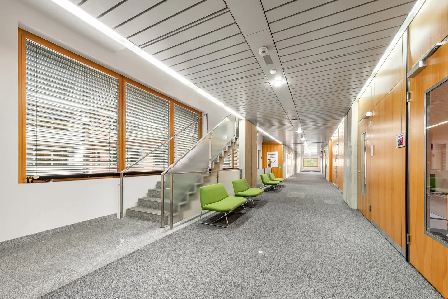 VIA Bâle - directement à la gare de Bâle SBB - Photo 10 sur 12