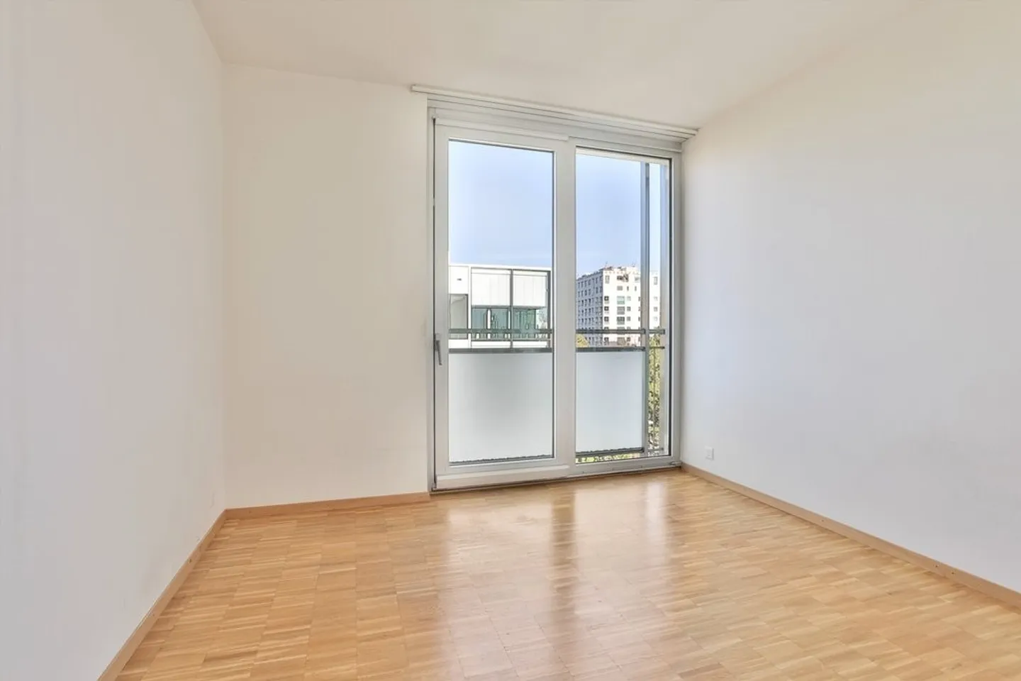 Spacious apartment in the Champel district - Photo 6 of 6