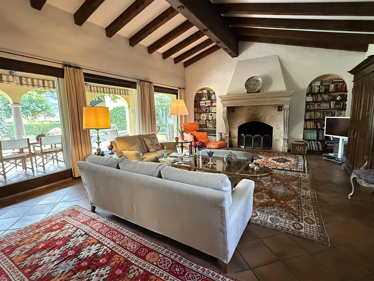 Villa di pregio con tratti di unicità ed eleganza - Foto 1 di 8