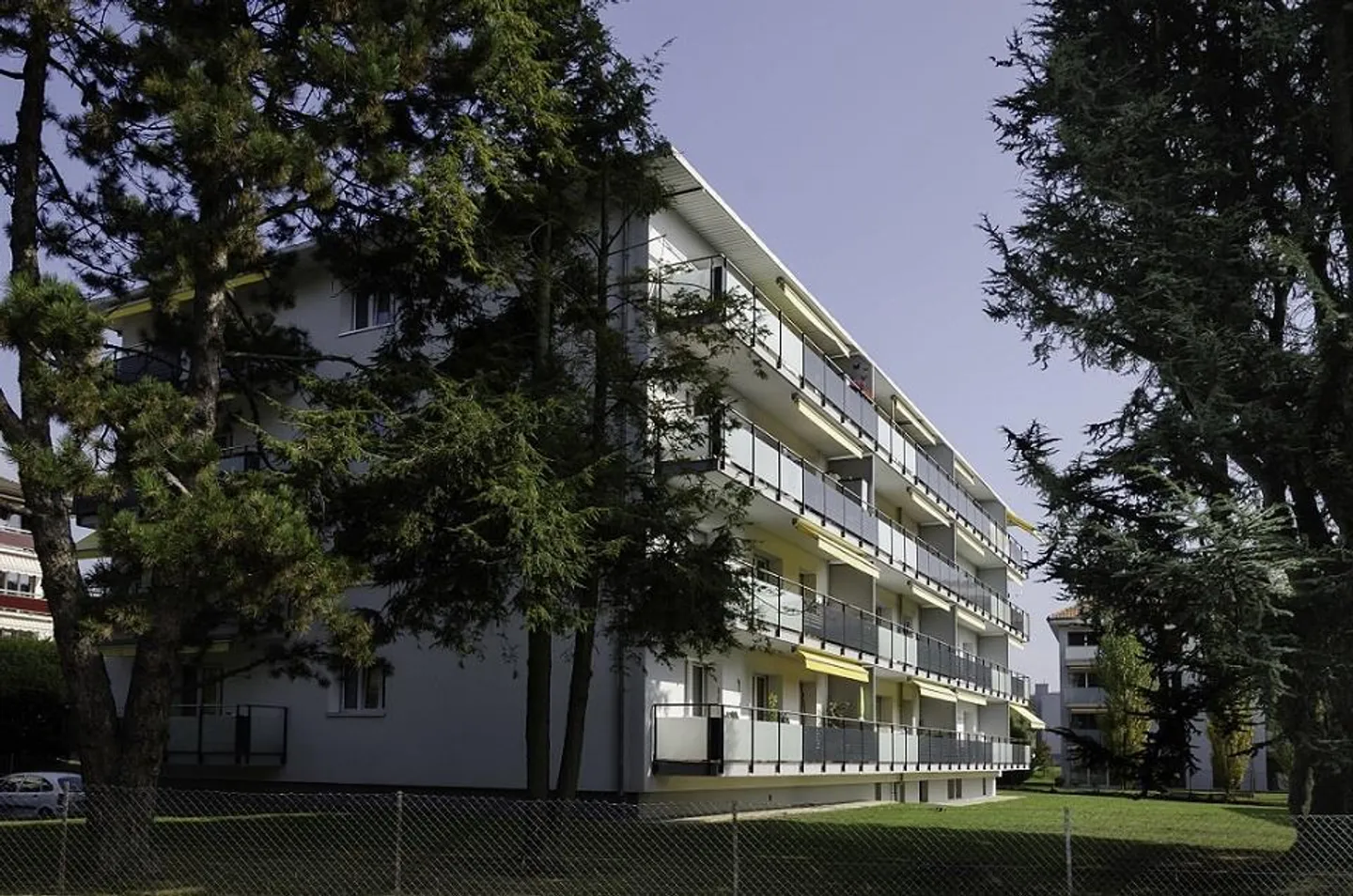 Quartiere tranquillo - vicino al TSOL (M1) - Foto 3 di 3