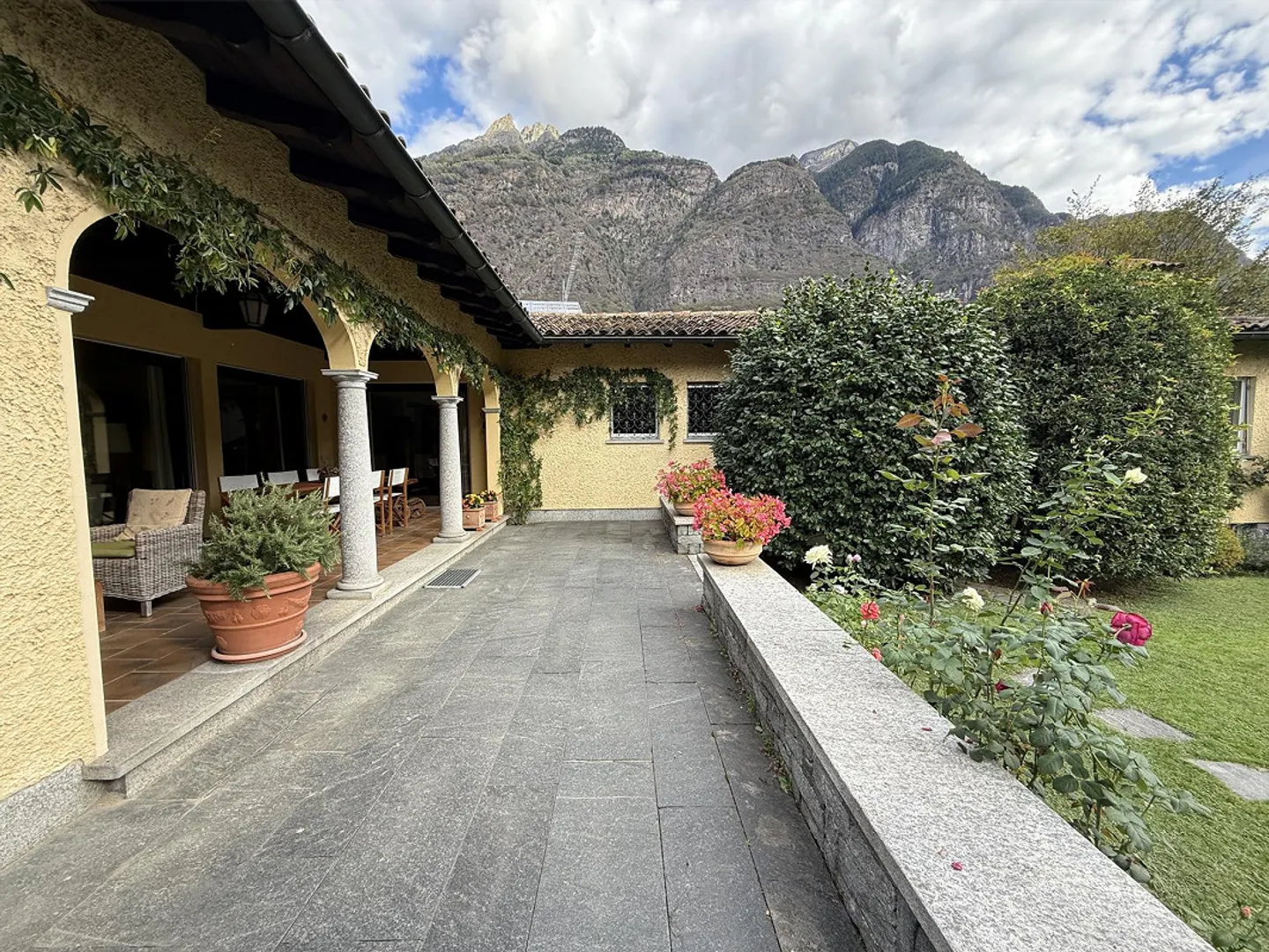 Villa di pregio con tratti di unicità ed eleganza - Foto 6 di 8