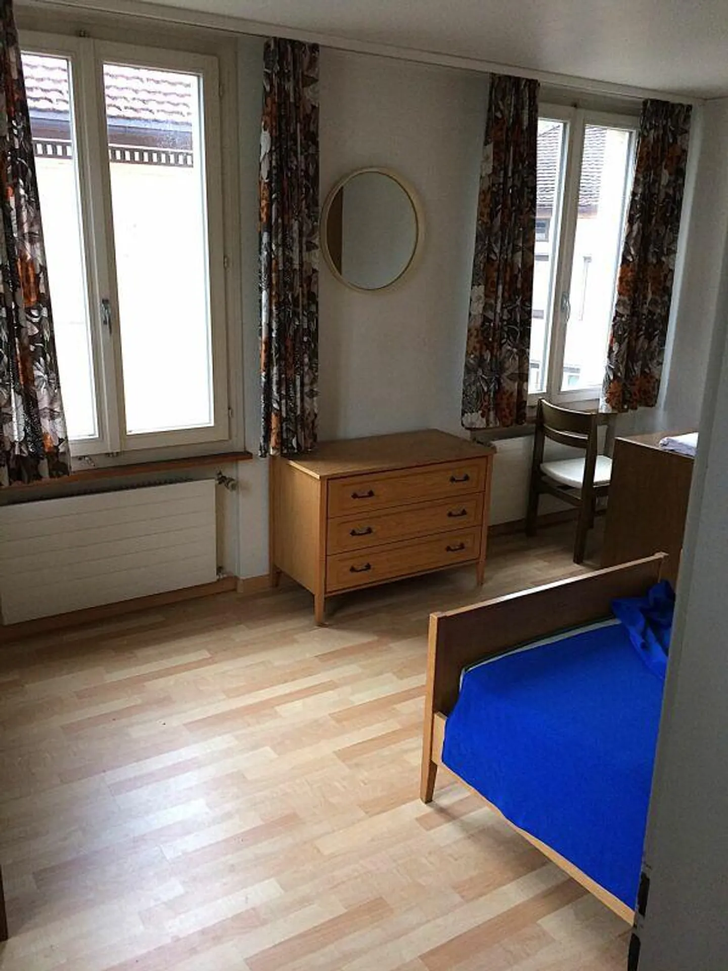 Furnished room with bathroom - Photo 1 of 7