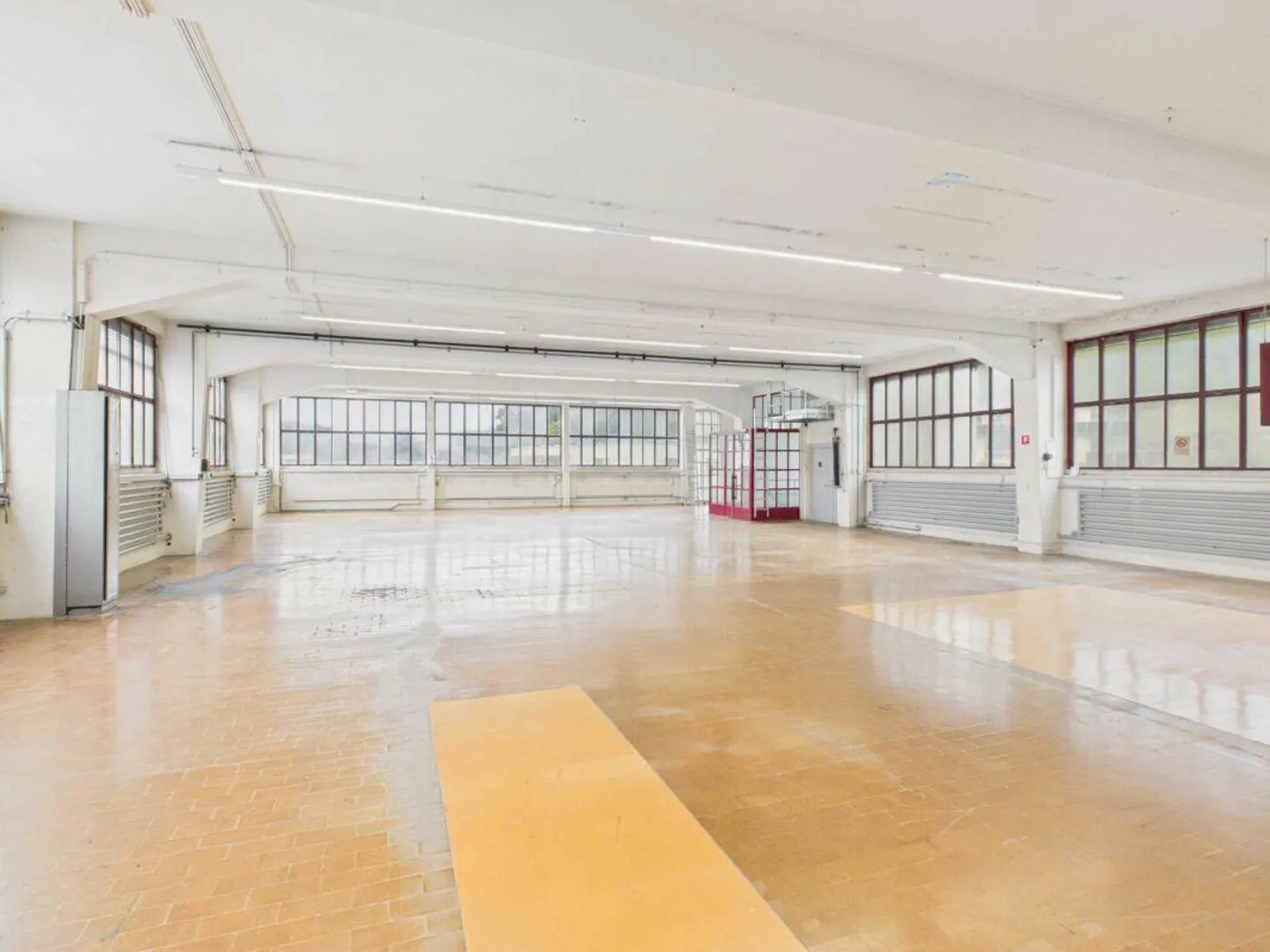 465 m² Gewerbe-, Lager- oder Atelierfläche - Photo 4 sur 8