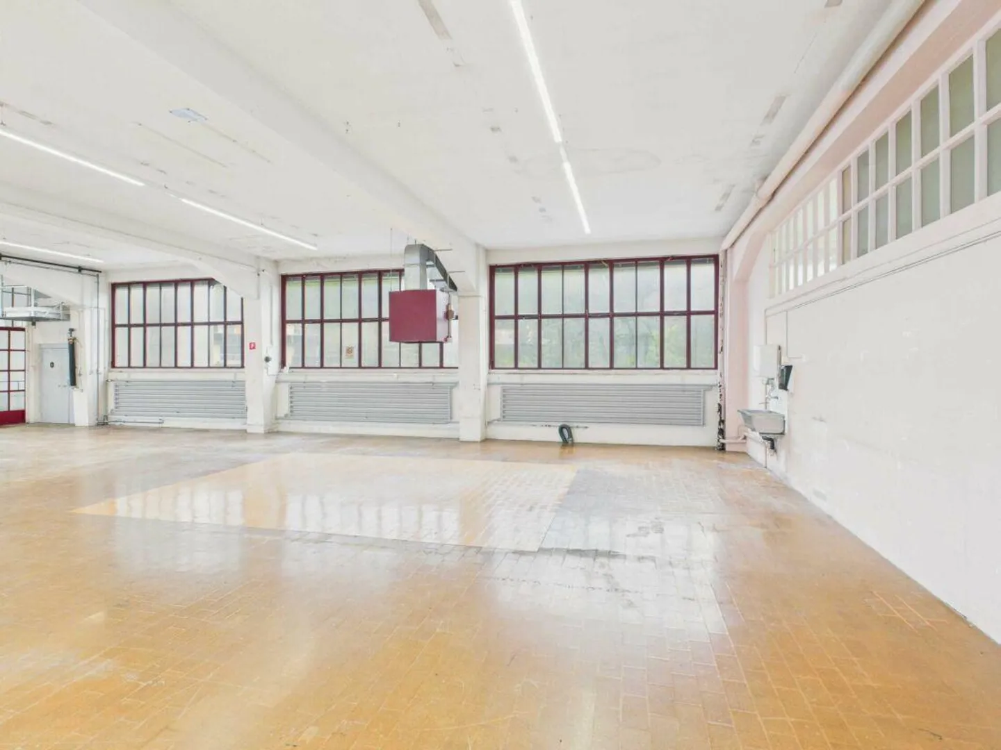 465 m² Gewerbe-, Lager- oder Atelierfläche - Photo 6 sur 8