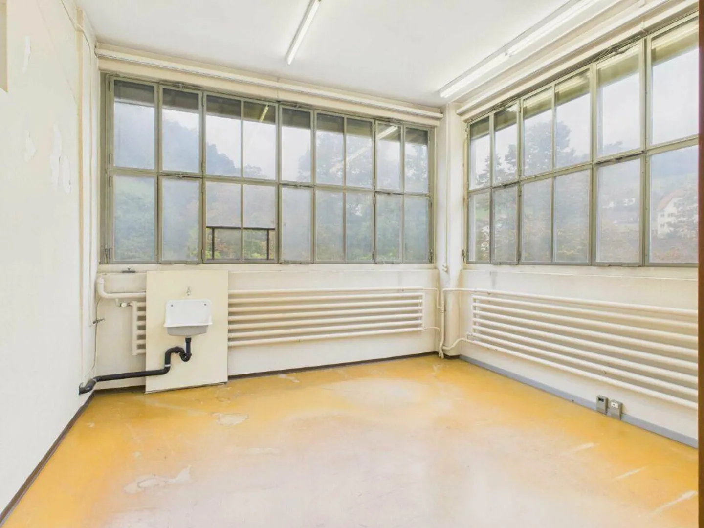 465 m² Gewerbe-, Lager- oder Atelierfläche - Photo 7 sur 8