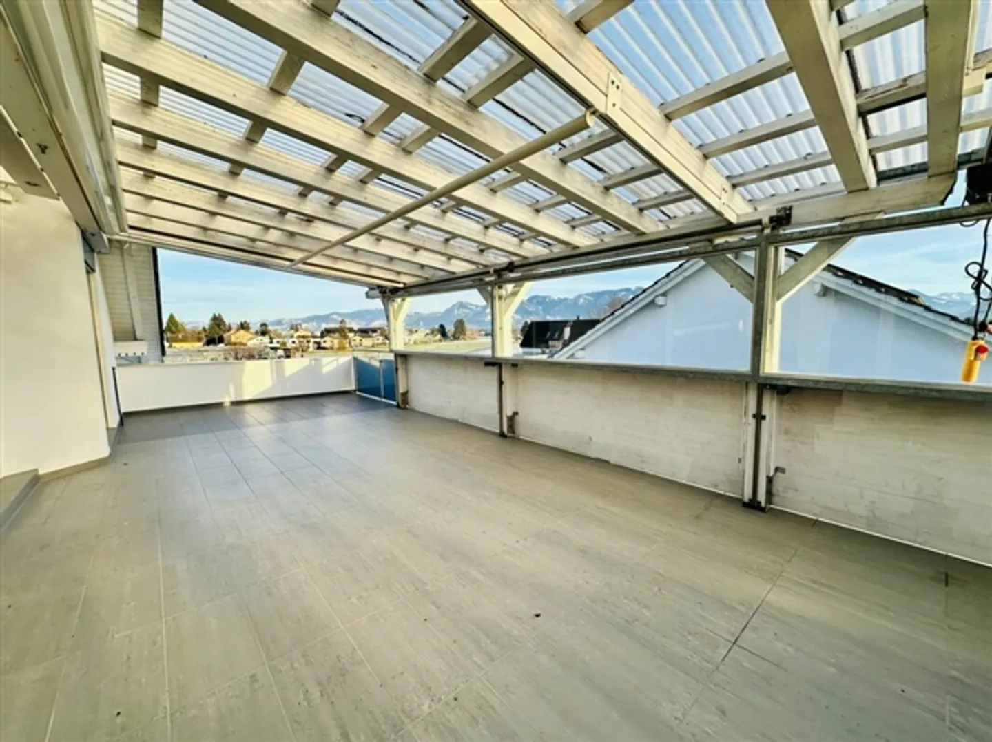 Helles Zuhause mit Bergblick - Foto 1 von 7