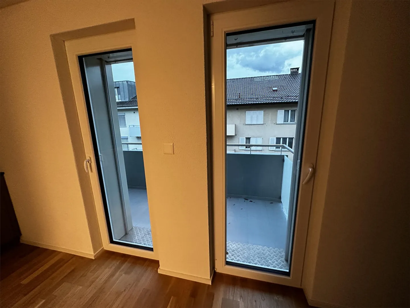 Moderne 1.5-Zimmer-Wohnung in Zug-Riedmatt – ÖV 1 Min, See 10 Min - Foto 8 von 8
