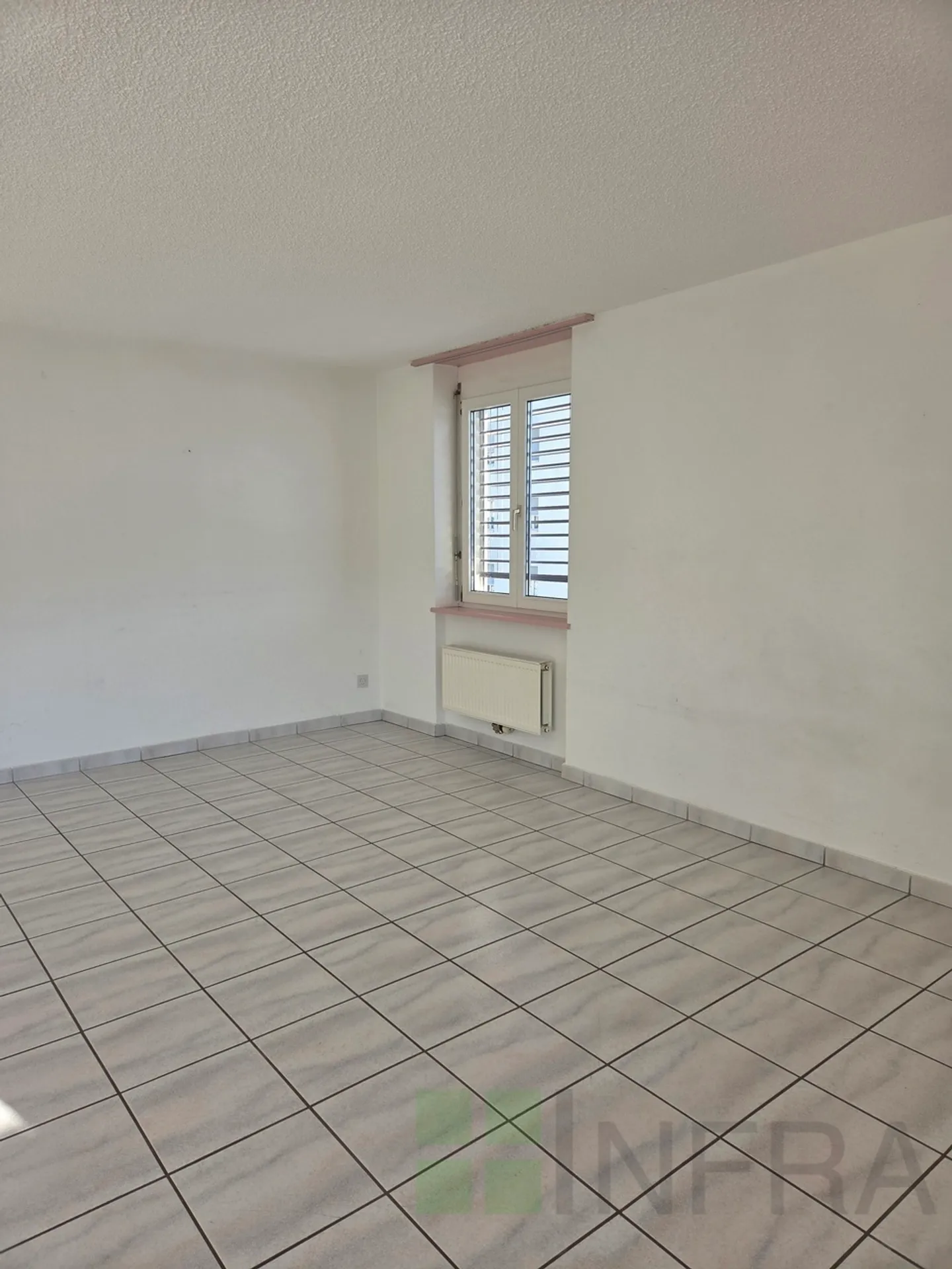 Appartamento di 4 stanze al 1° piano con ascensore - Foto 10 di 12