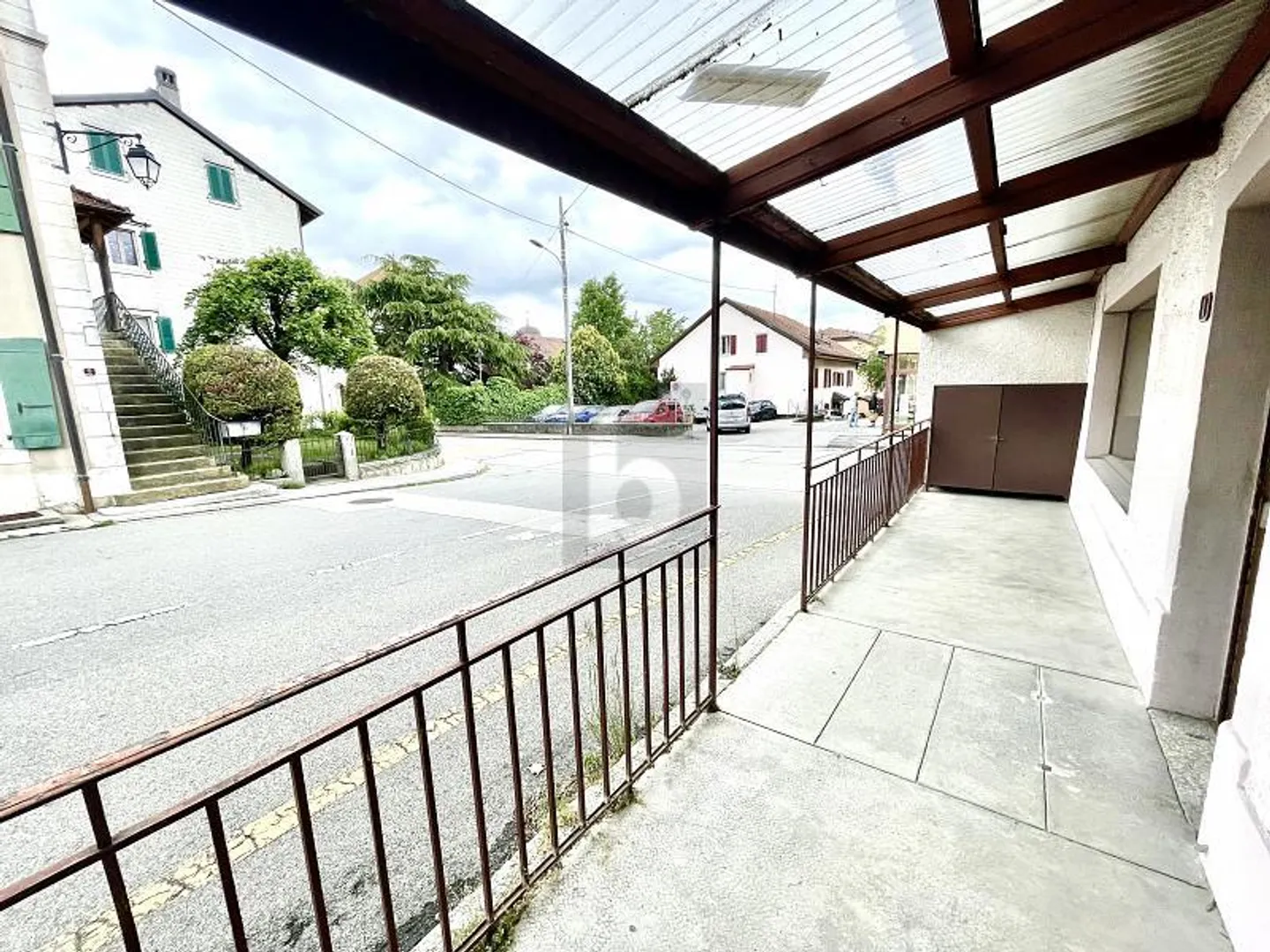 Espace polyvalent au centre - Photo 2 sur 6