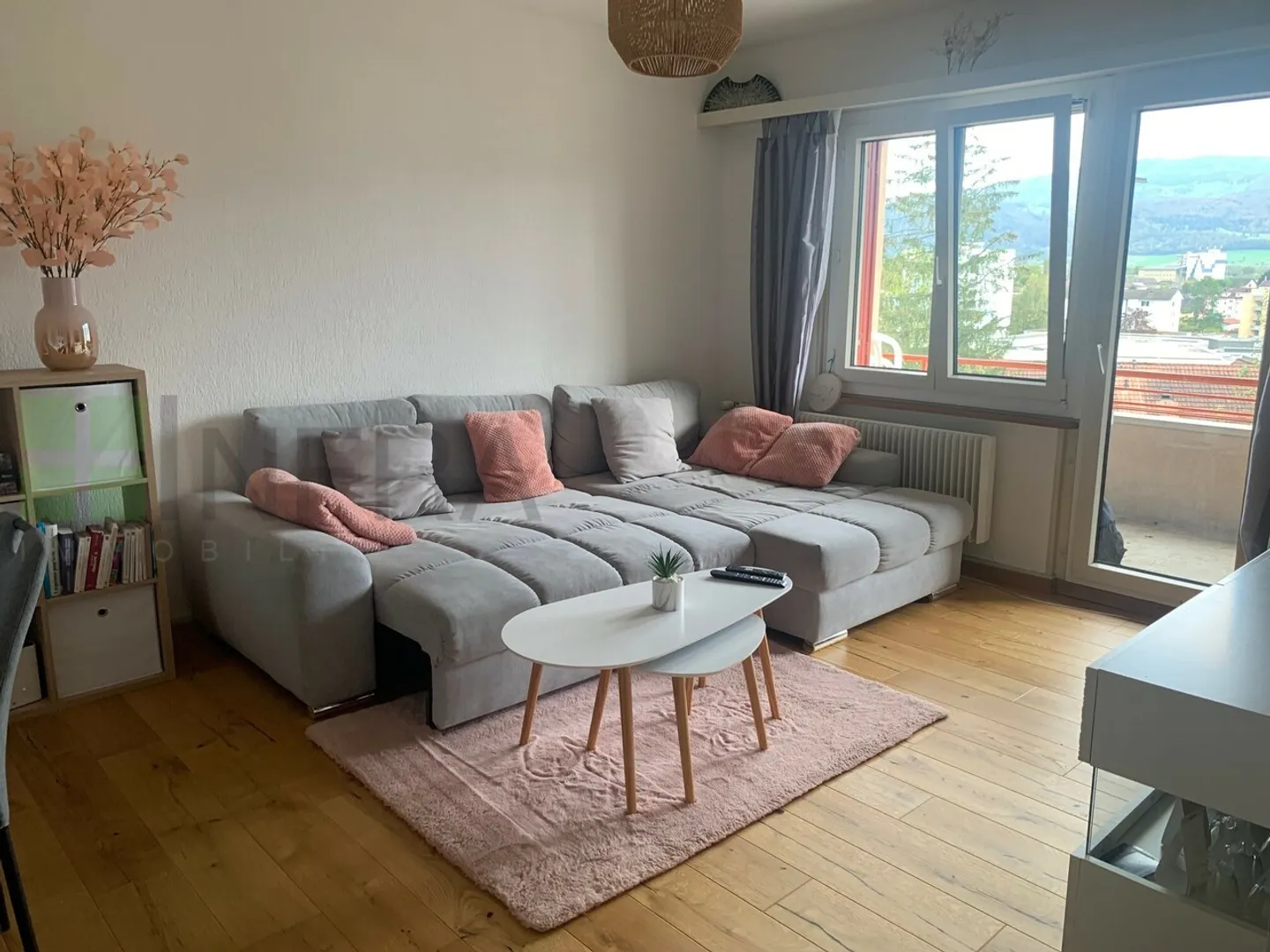 Charmantes Apartment mit Balkon - Foto 2 von 9