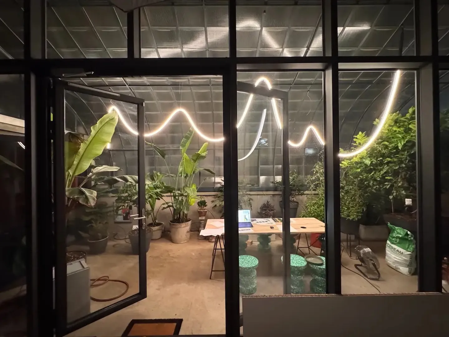 Gewerbe zu vermieten, Rue Des Voisins 20b (Genf, Schweiz) - Foto 3 von 11