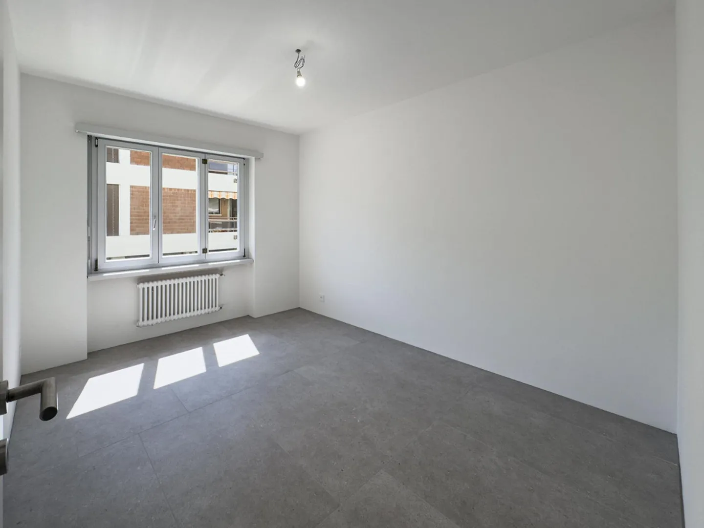 Appartement 3,5 pièces rénové à Mendrisio - Photo 4 sur 9