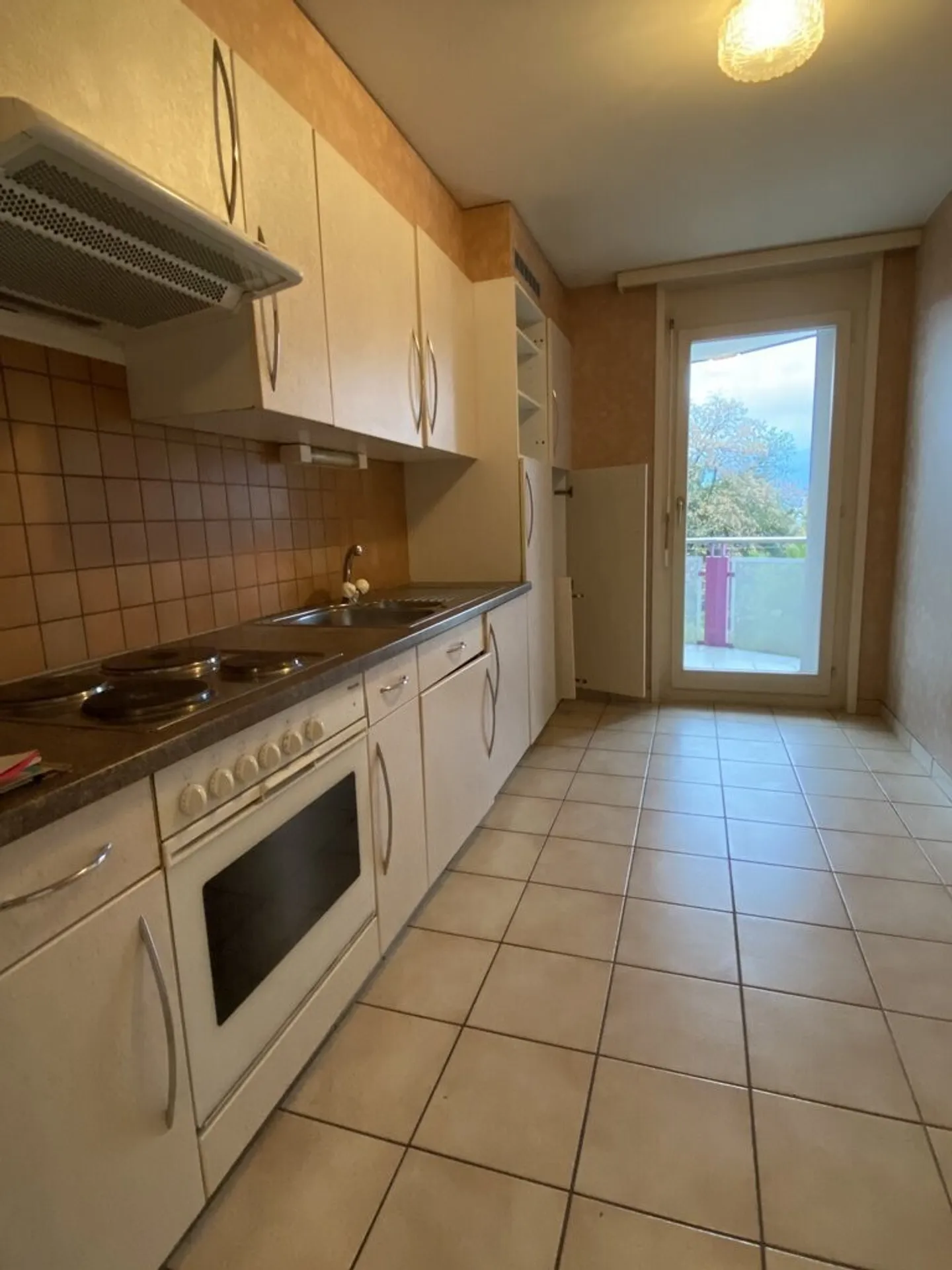 A Saisir ! Magnifique logement situé dans un quartier verdoyant ! - Foto 4 von 7