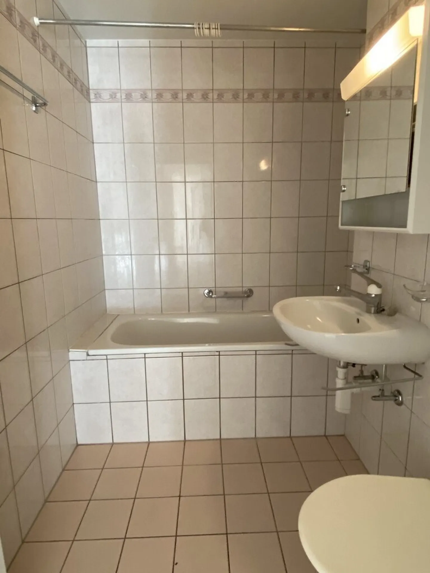 A Saisir ! Magnifique logement situé dans un quartier verdoyant ! - Foto 6 von 7
