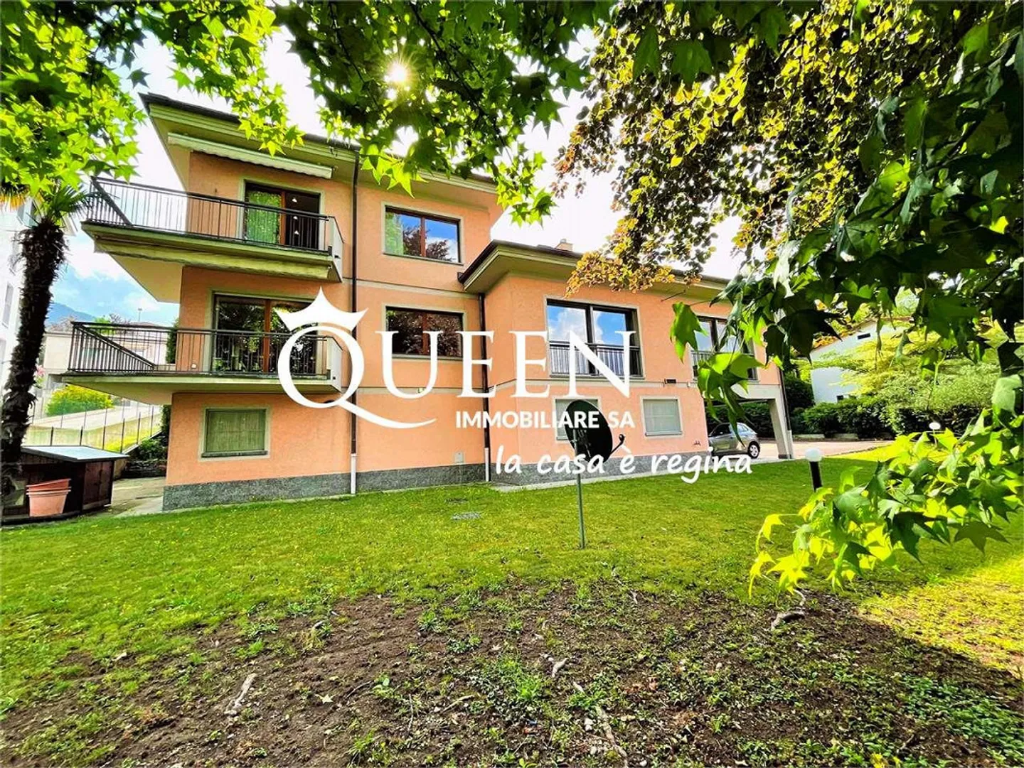 Vacallo: Villa, 9,5 camere, 625 m², grande giardino, ascensore ai piani - Foto 13 di 13