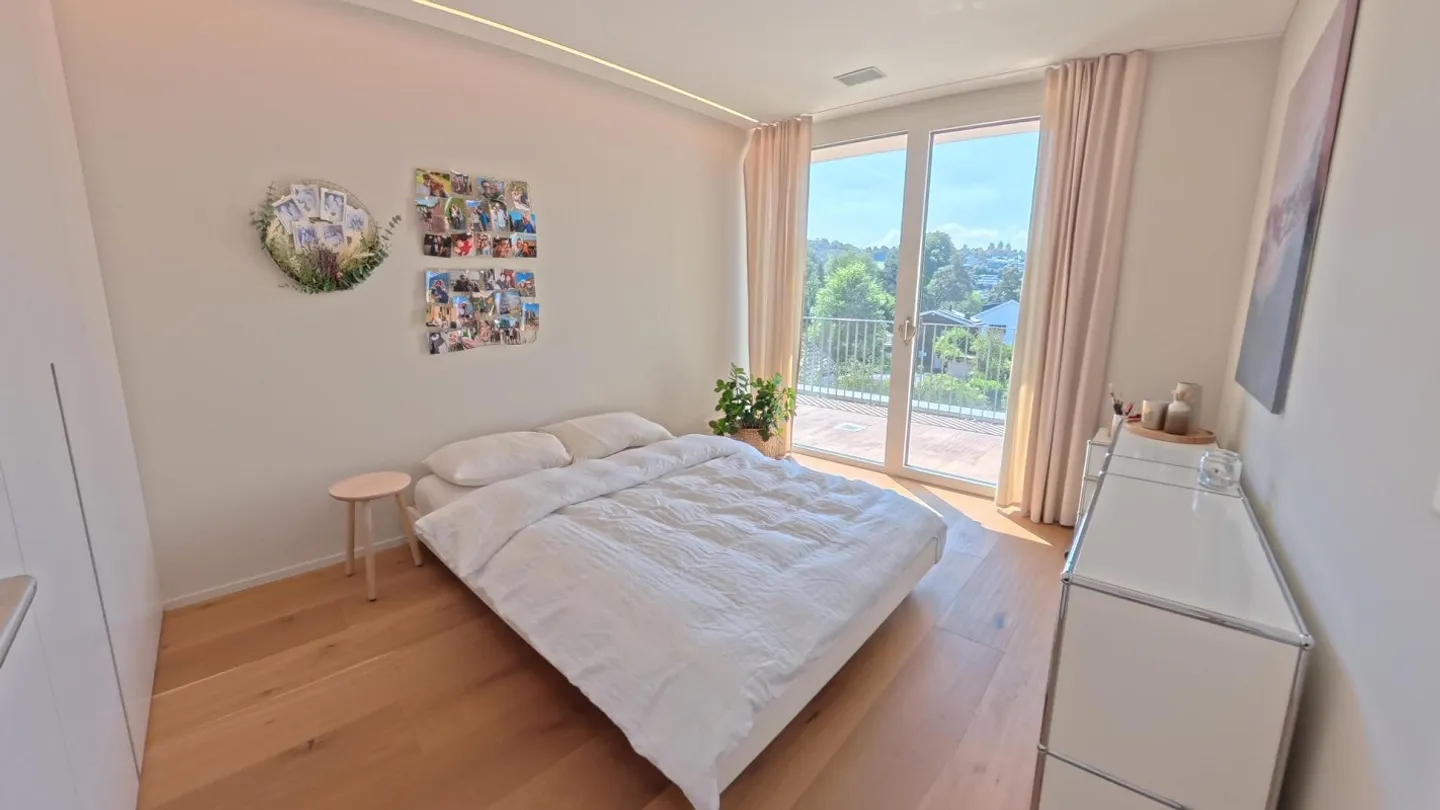 Exclusive 5.5-room penthouse apartment with huge terrace - Photo 9 of 13