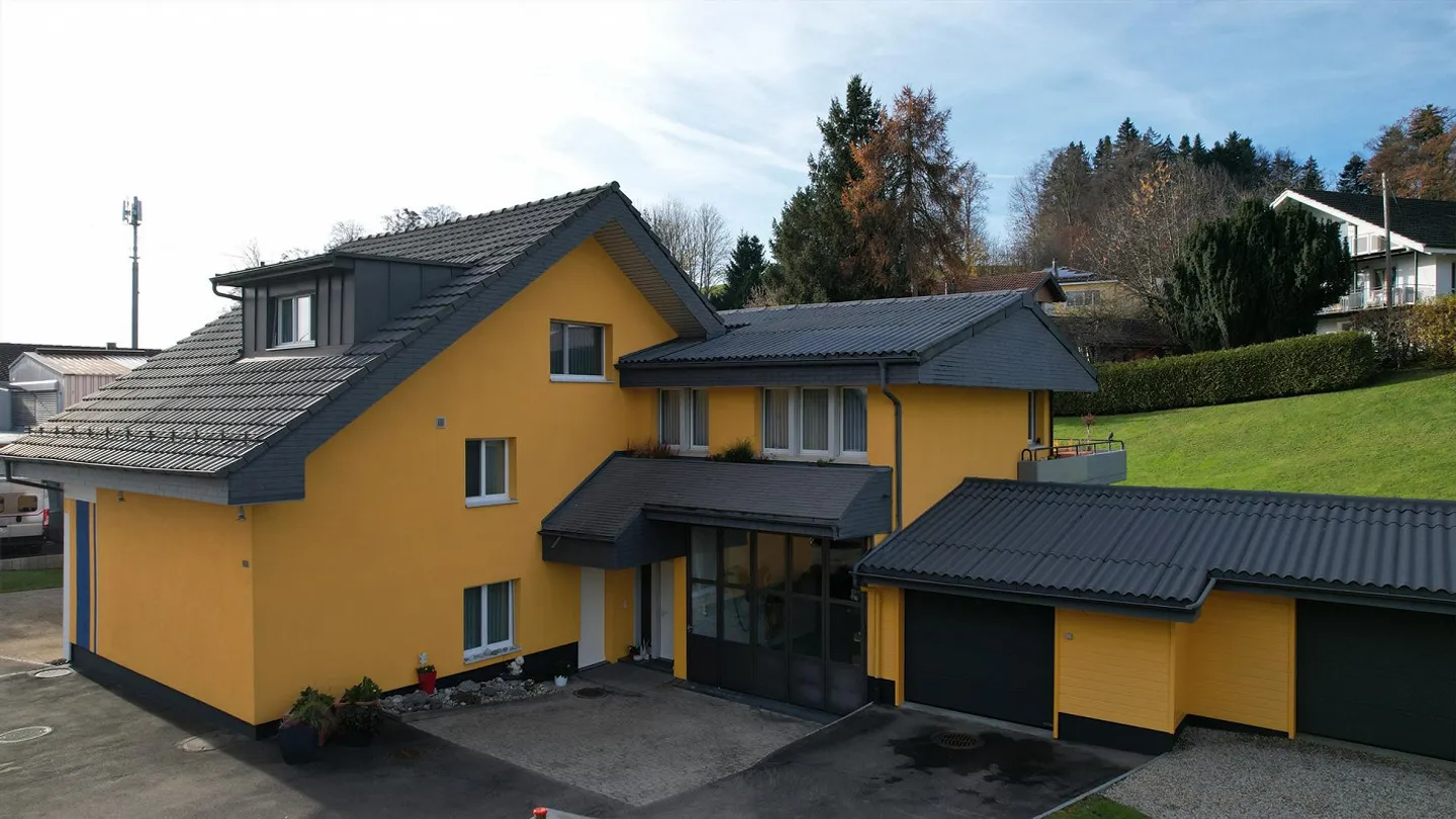 con 240 m2 di spazi commerciali aggiuntivi e 1407 m2 di terreno - Foto 13 di 13