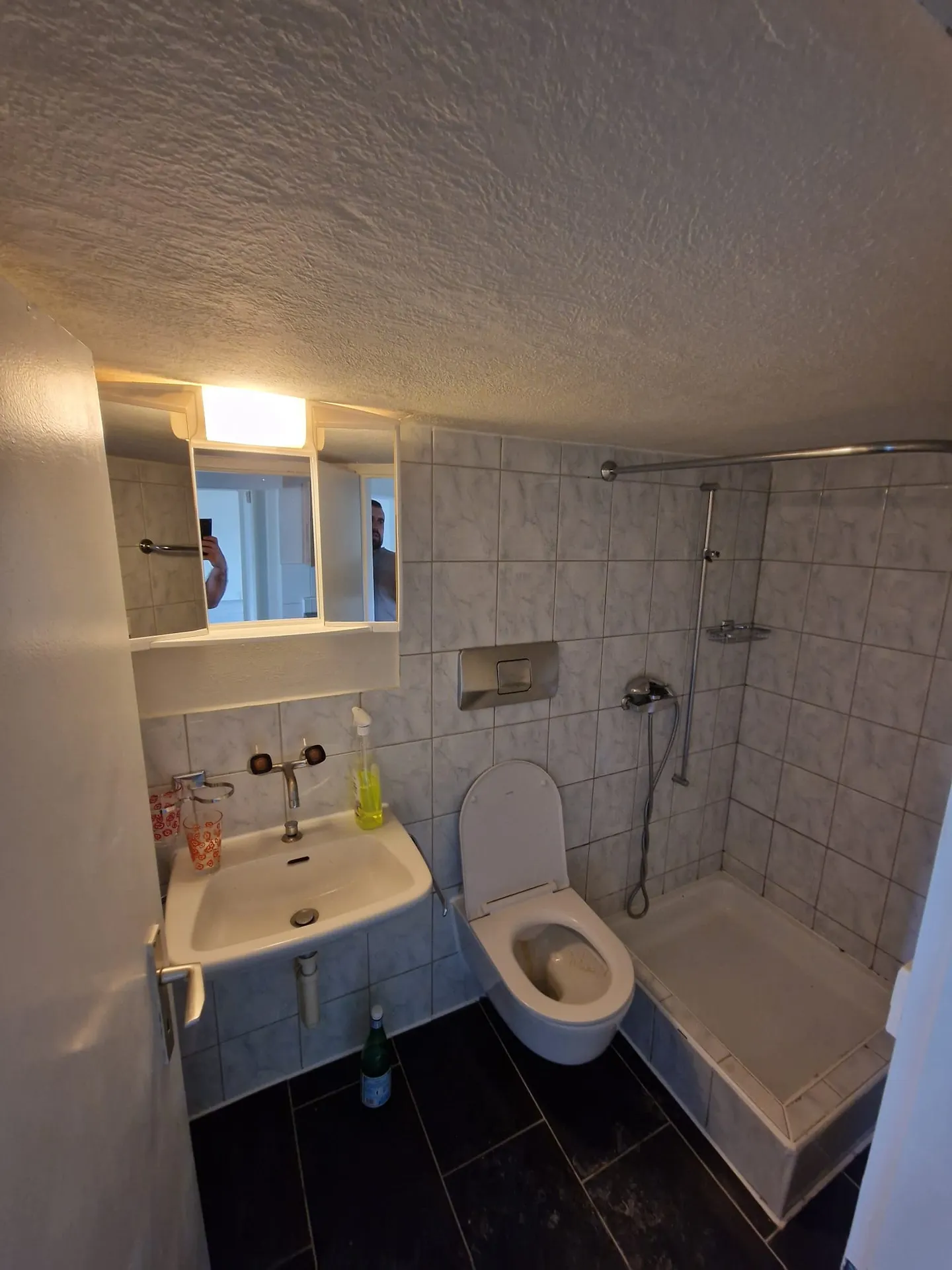Charming 4-room apartment on the ground floor with private seating area - available immediately! - Photo 12 of 15