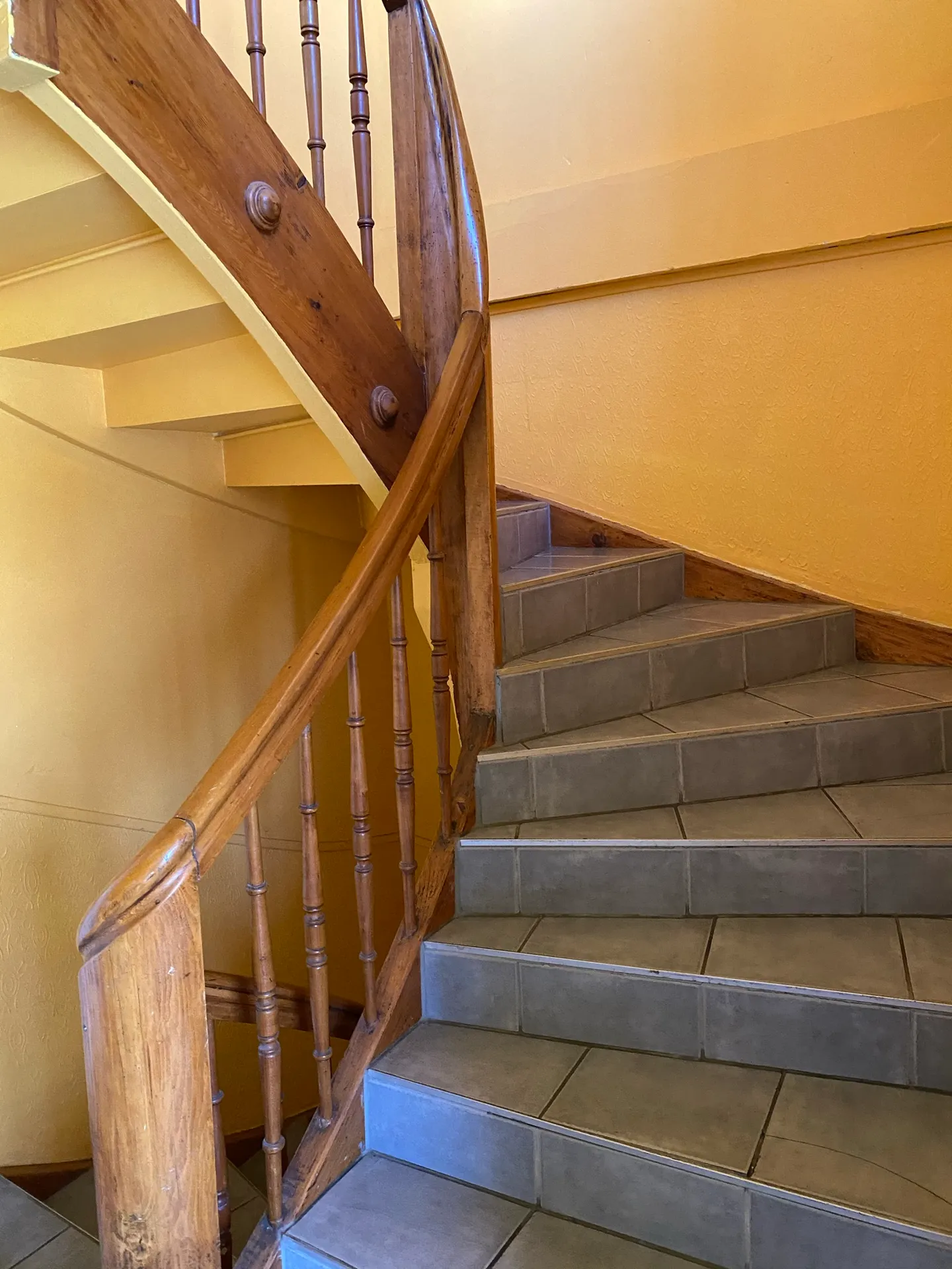Charming 4-room apartment on the ground floor with private seating area - available immediately! - Photo 14 of 15