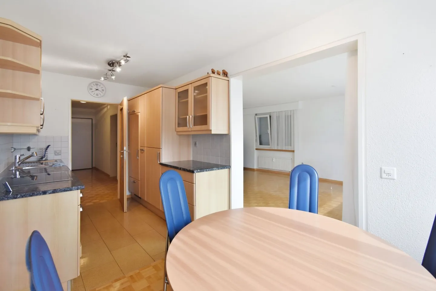 Condominium de 3,5 pièces situé au centre - Photo 2 sur 10